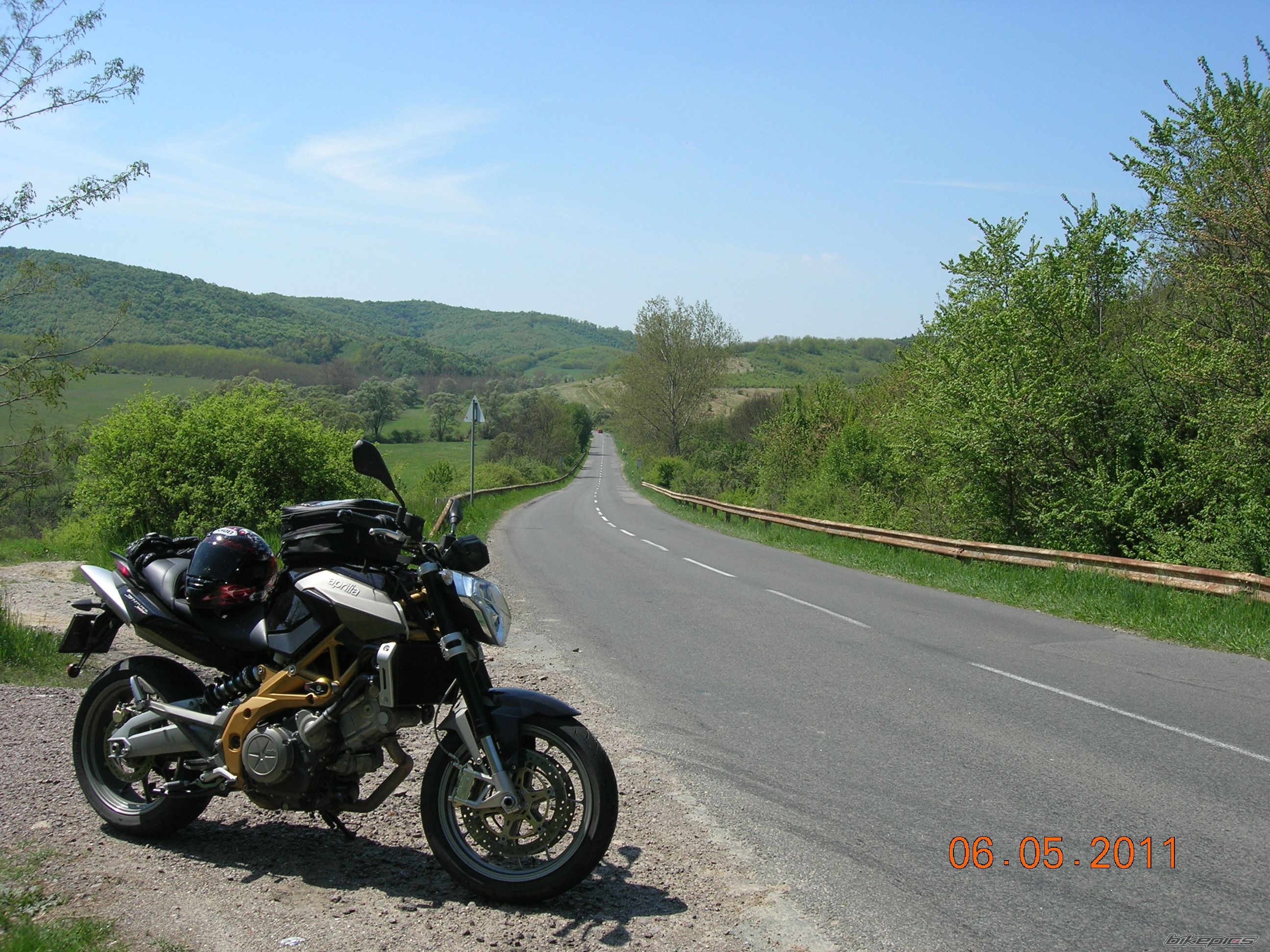 2009 APRILIA SHIVER 750 | Picture 2203641 motorcycle photo