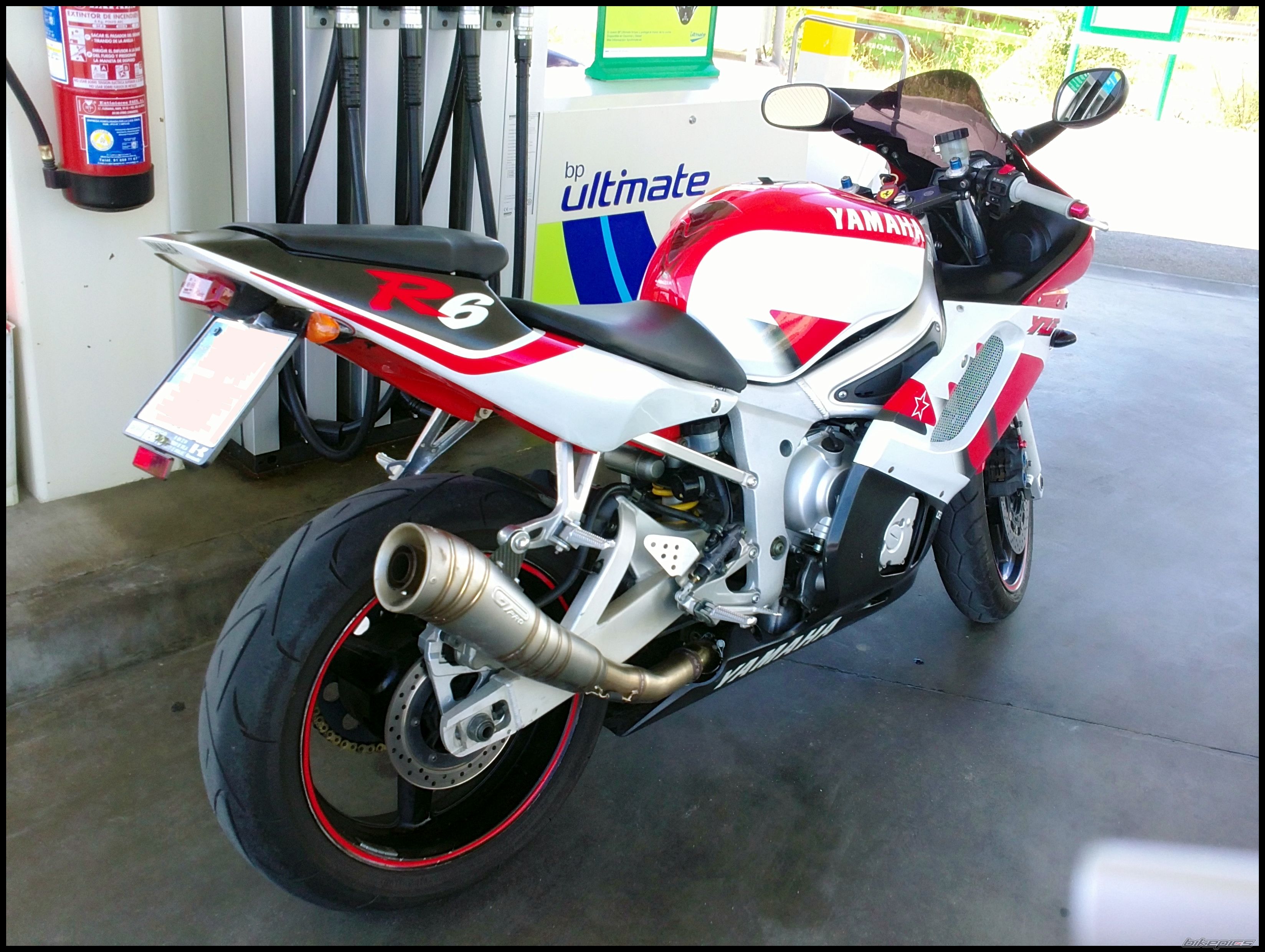 2000 YAMAHA YZF R6 | Picture 2203785 motorcycle photo