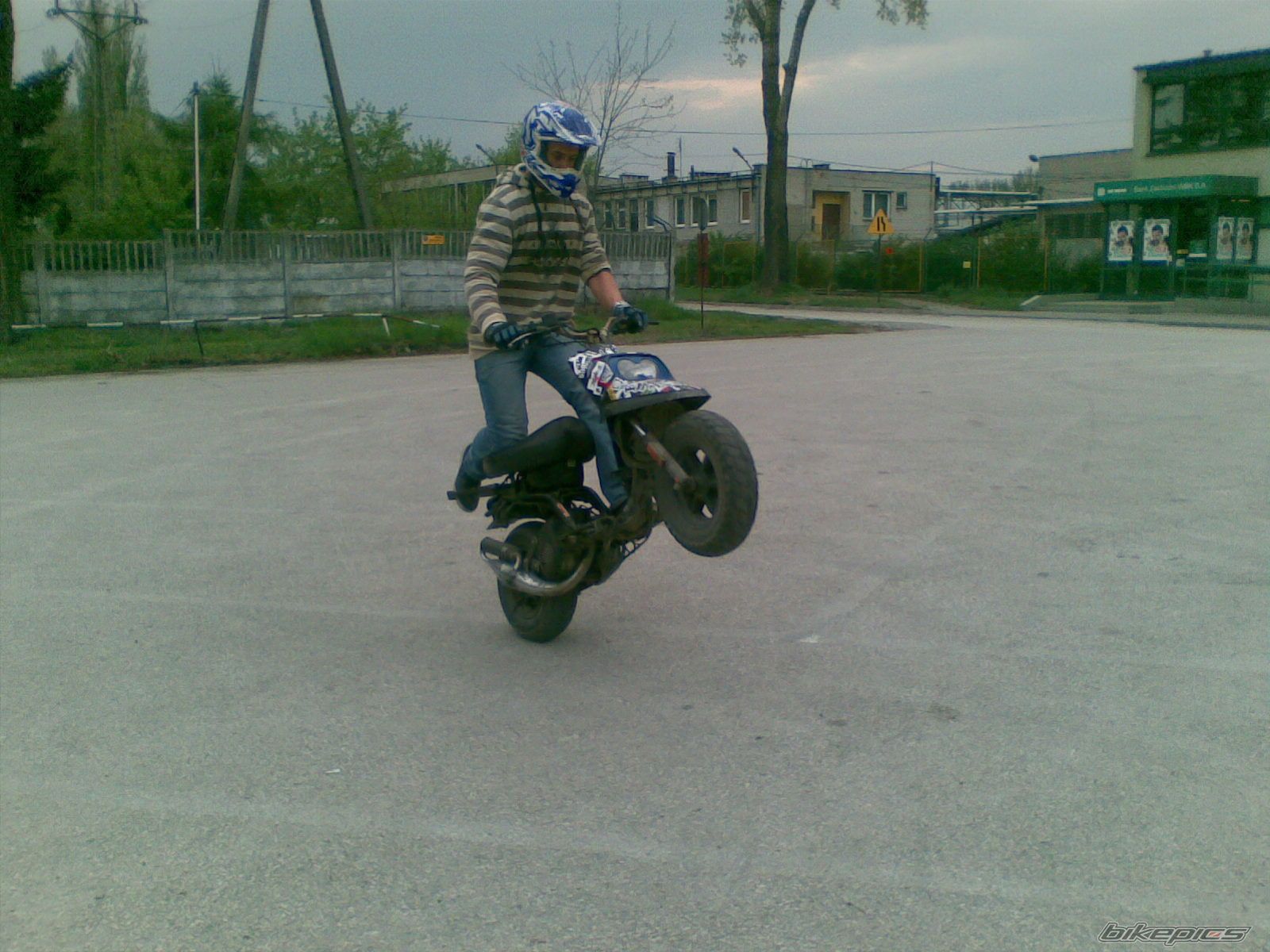 2002 MBK BOOSTER | Picture 2204398 motorcycle photo