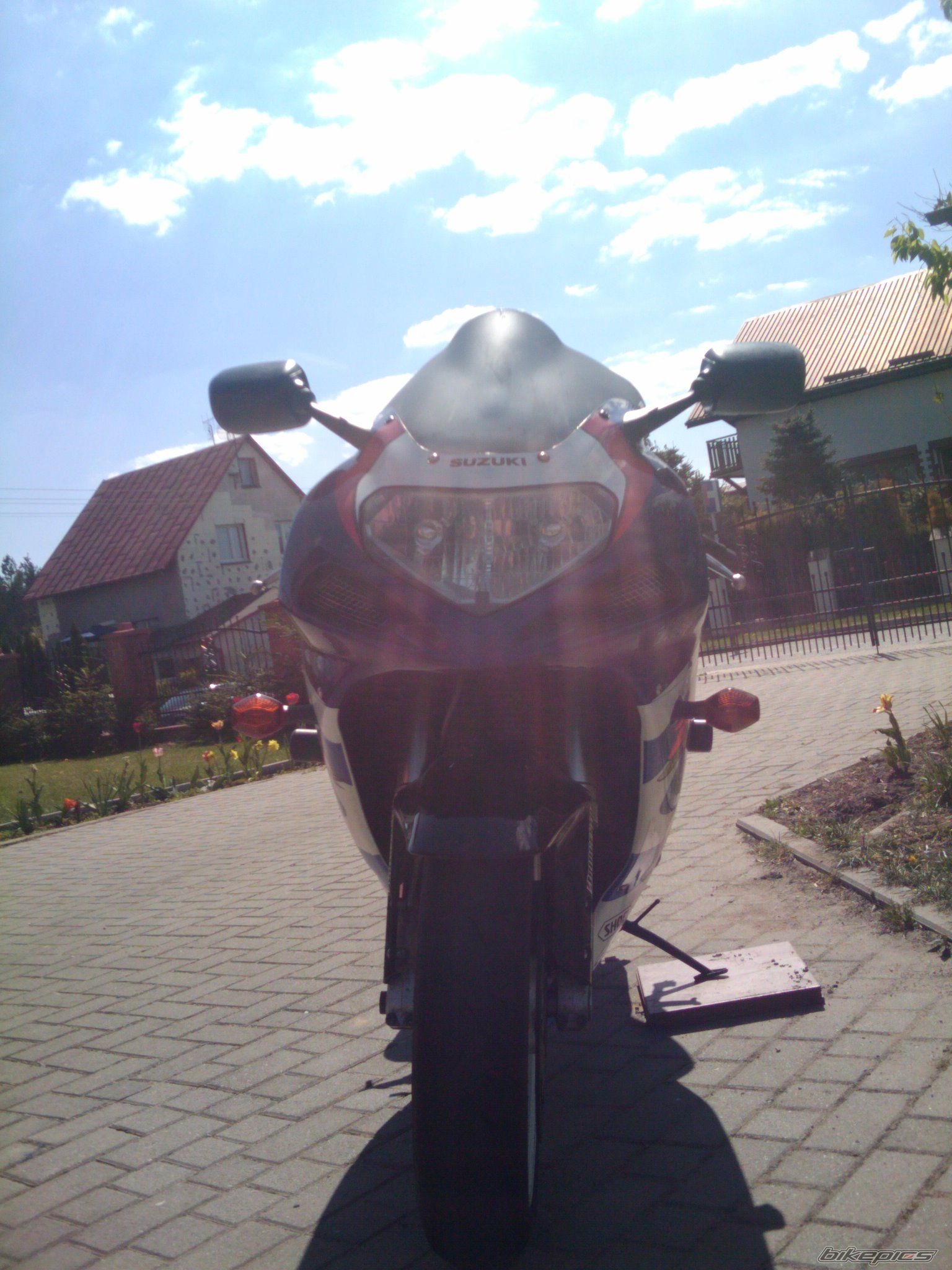 2001 SUZUKI GSX R 750 | Picture 2204767 motorcycle photo