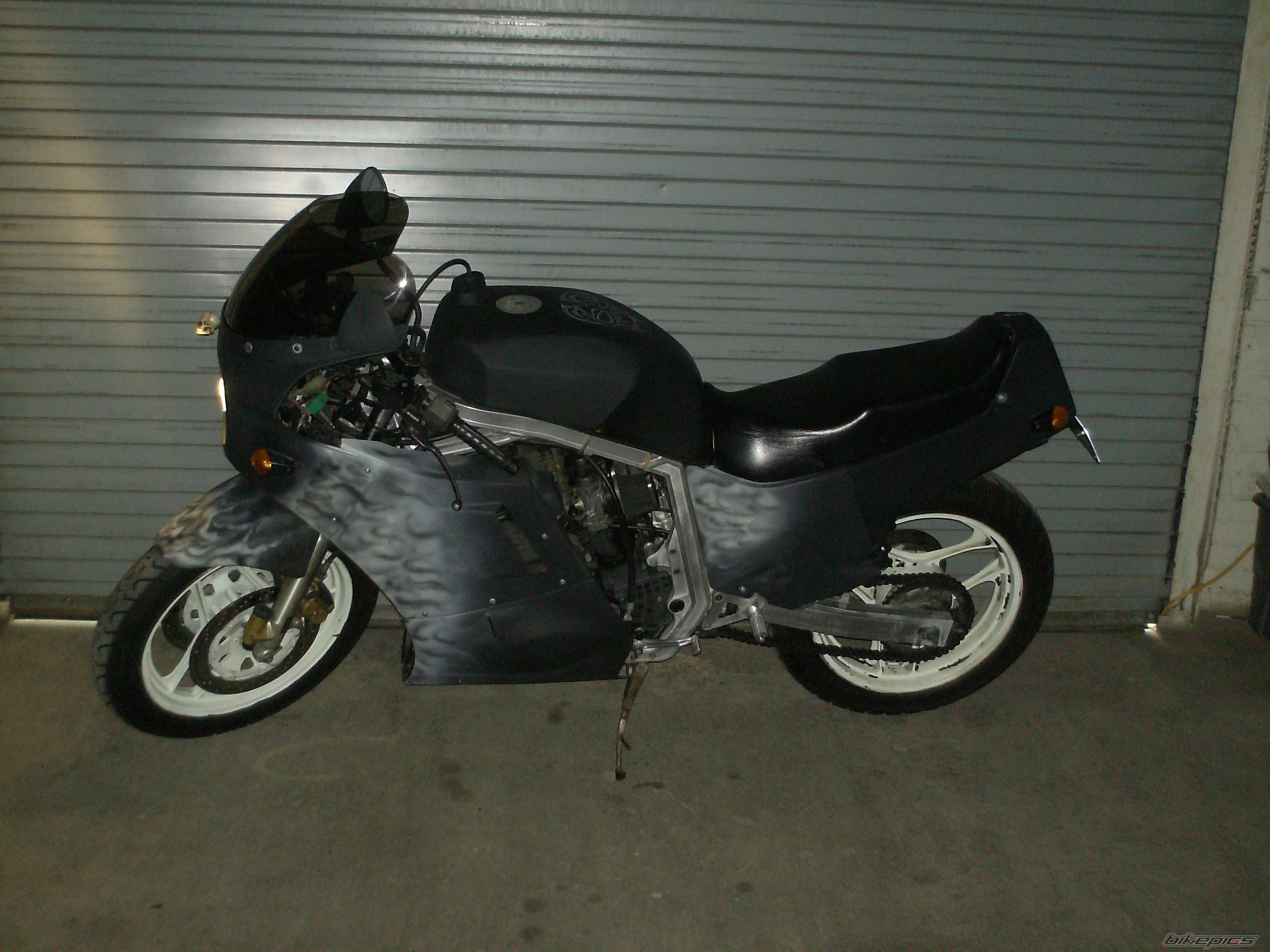 1986 SUZUKI GSX R 750 | Picture 2205752 motorcycle photo