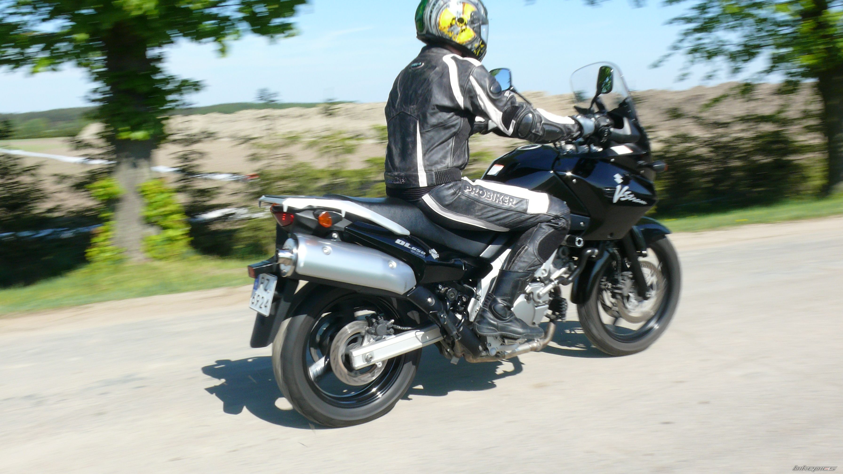 2004 SUZUKI DL 650 | Picture 2205847 motorcycle photo