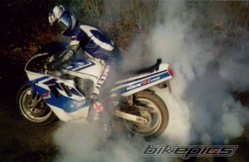 1991 SUZUKI GSX R 750 | Picture 22066 motorcycle photo