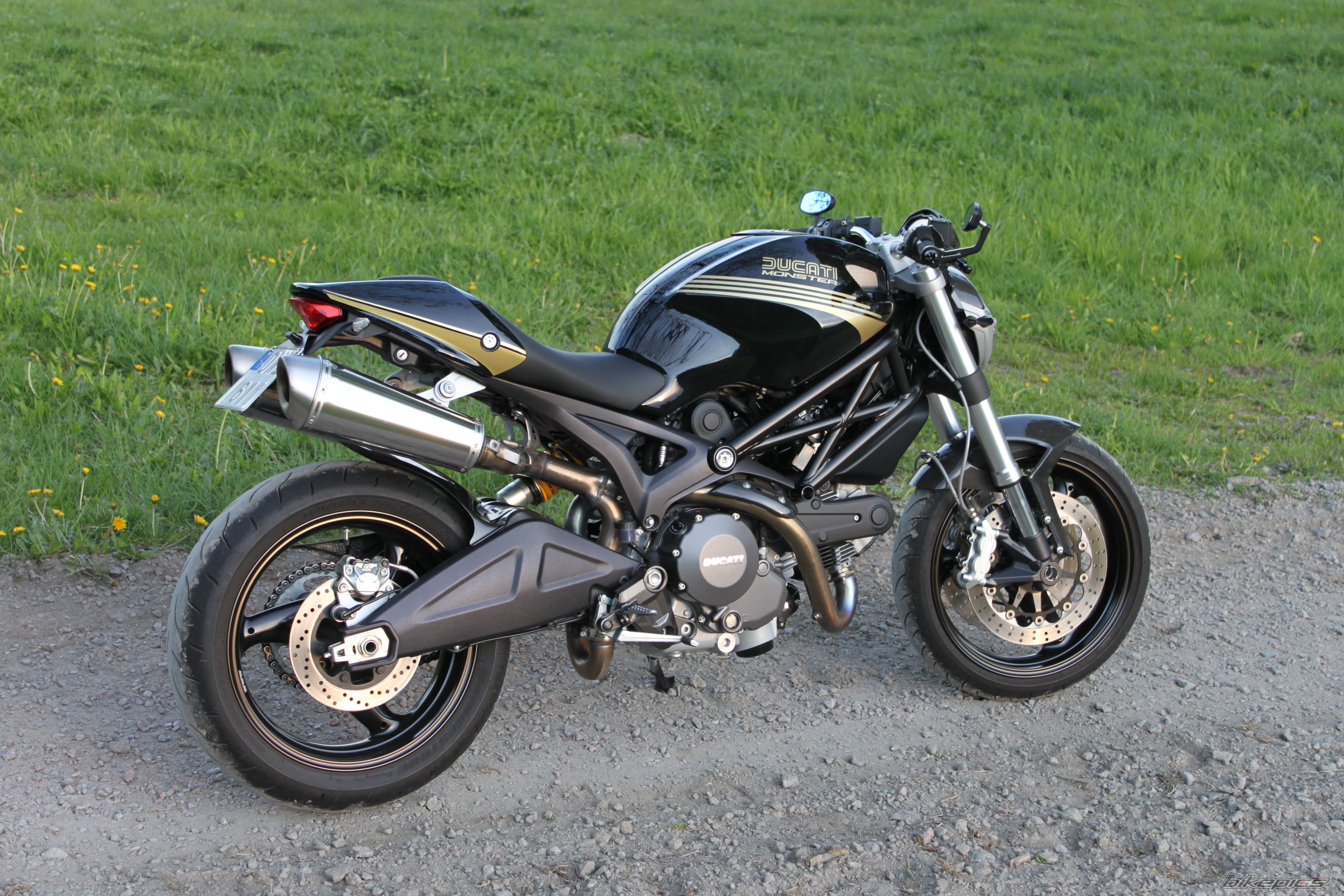 2009 DUCATI MONSTER 696 | Picture 2207227 motorcycle photo