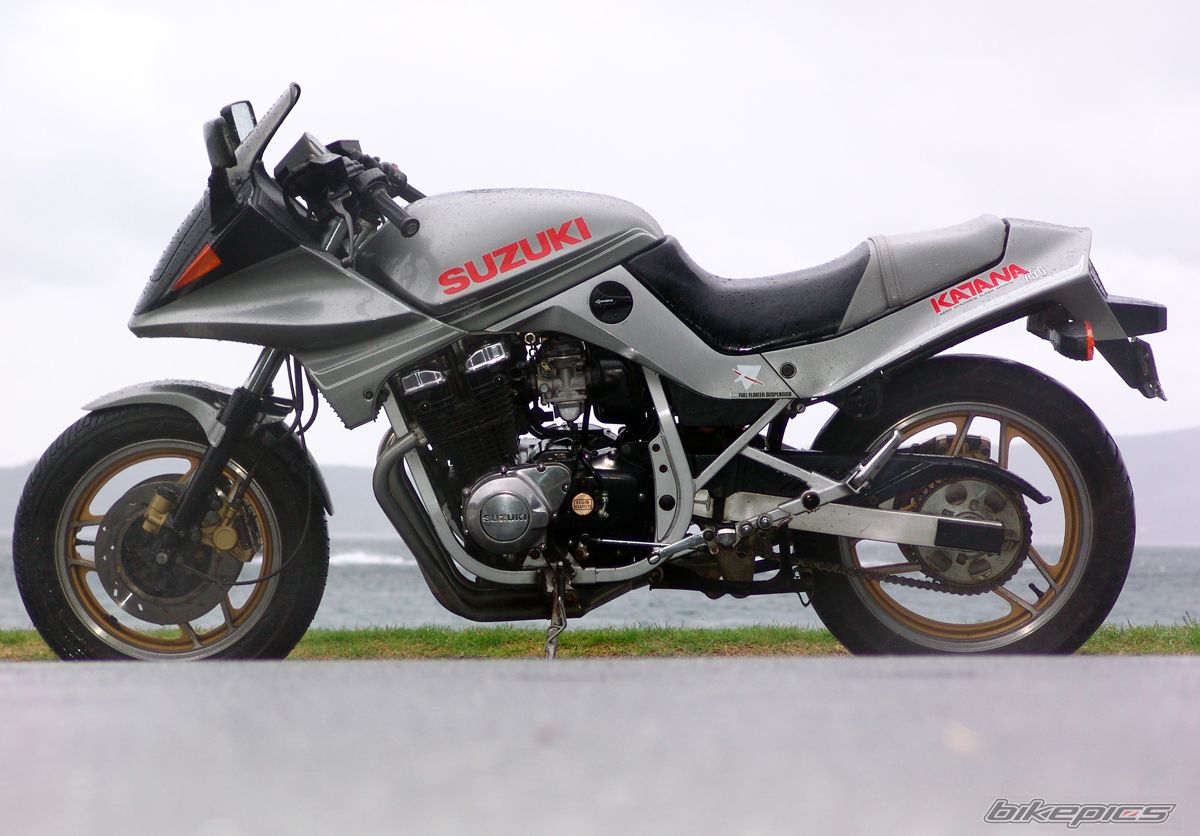 1986 SUZUKI GSX750S  KATANA | Picture 2207343 motorcycle photo