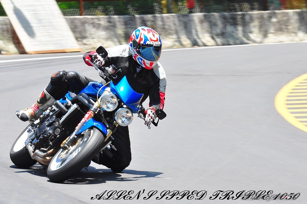 2006 TRIUMPH SPEED TRIPLE | Picture 2207347 motorcycle photo