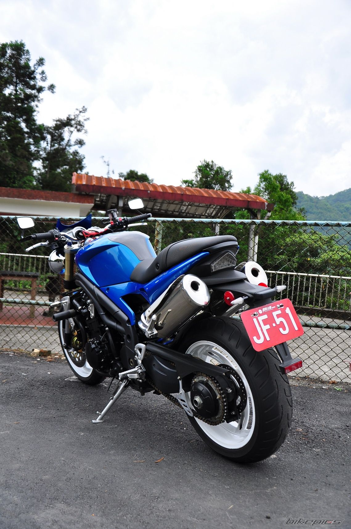 2006 TRIUMPH SPEED TRIPLE | Picture 2207357 motorcycle photo
