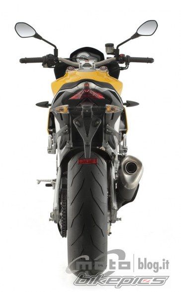 2011 APRILIA TUONO FACTORY | Picture 2208028 motorcycle photo