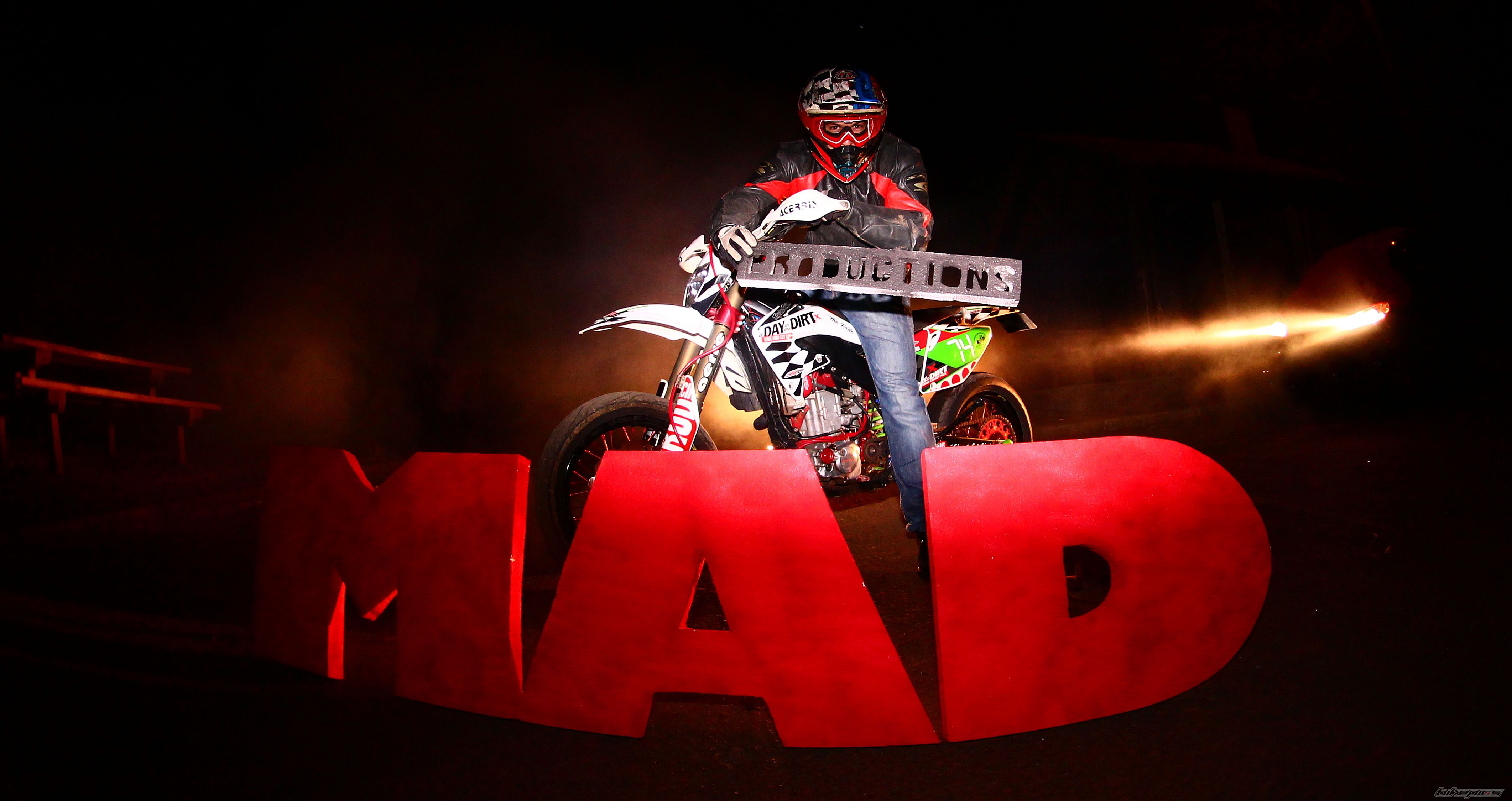2002 HONDA CRF 450 | Picture 2210184 motorcycle photo