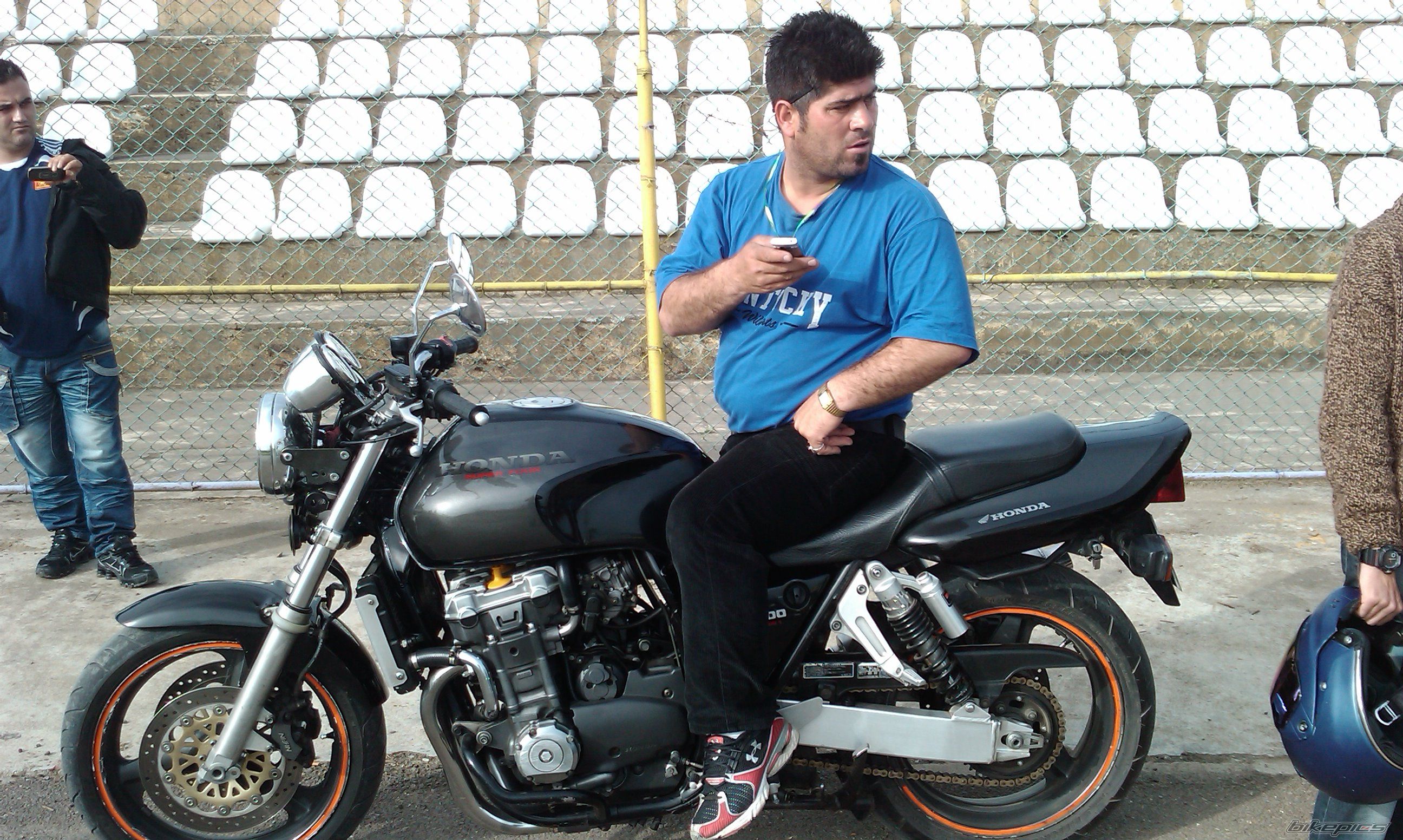 2012 SUZUKI GSX 1400 | Picture 2211281 motorcycle photo