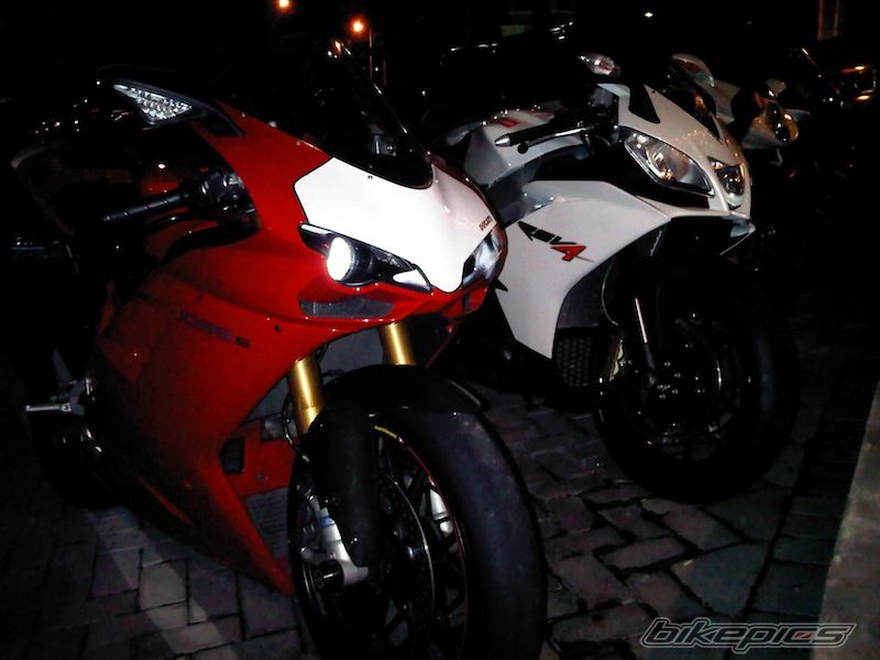 2010 APRILIA RSV4 | Picture 2211501 motorcycle photo