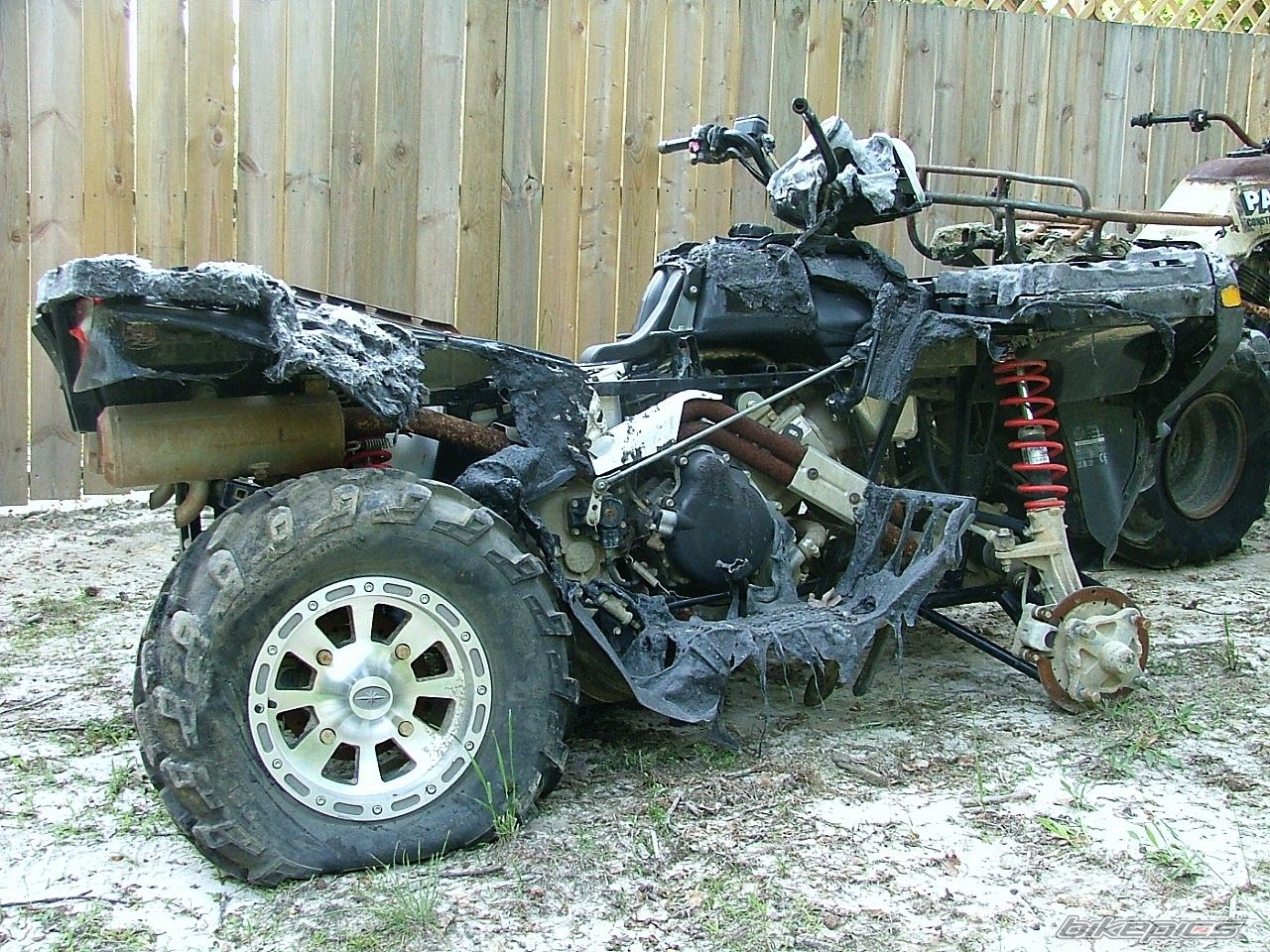 2005 POLARIS SPORTSMAN 800 TWIN EFI | Picture 2211802 motorcycle photo