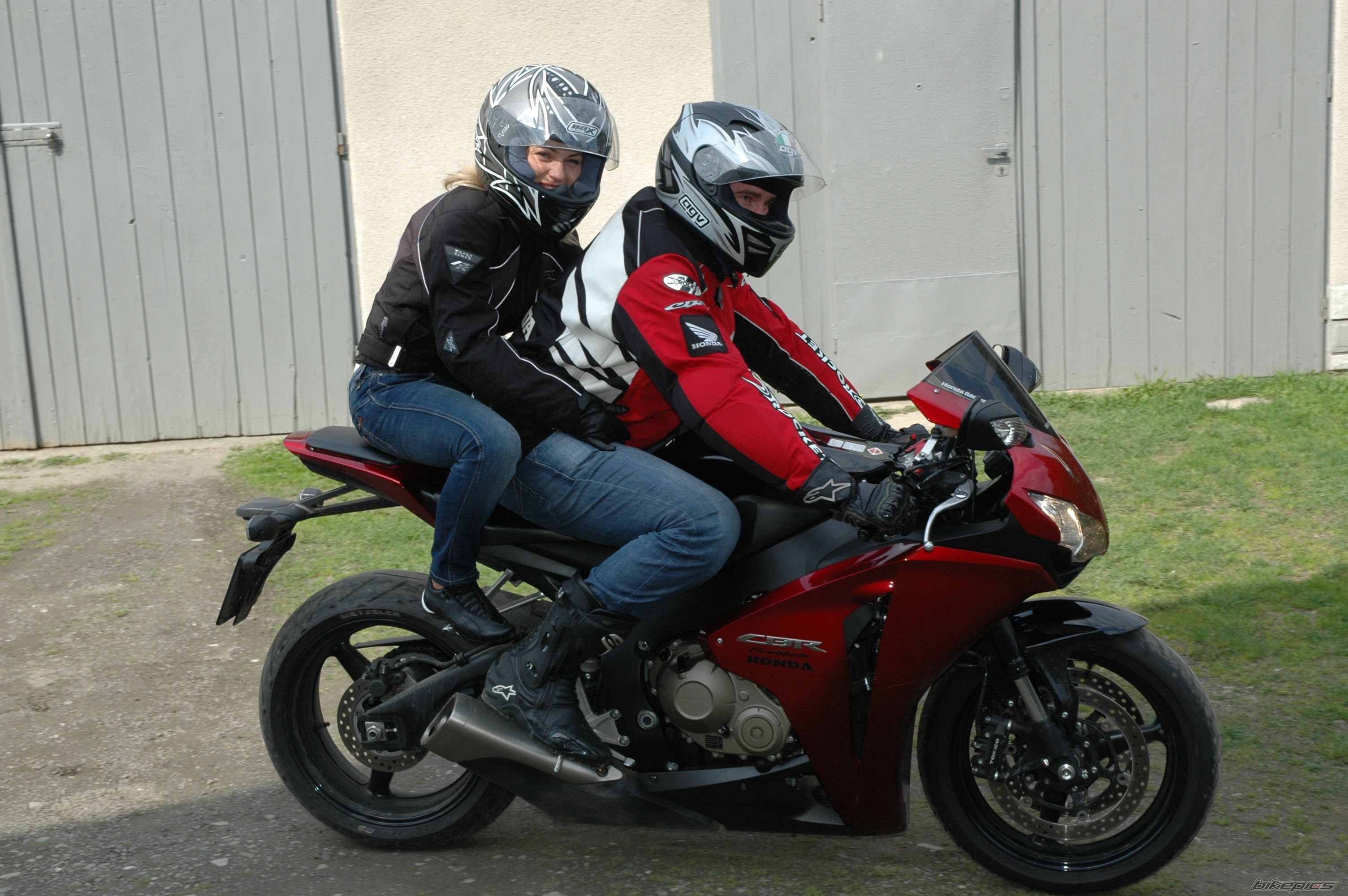 2008 HONDA CBR 1000  RR | Picture 2212309 motorcycle photo