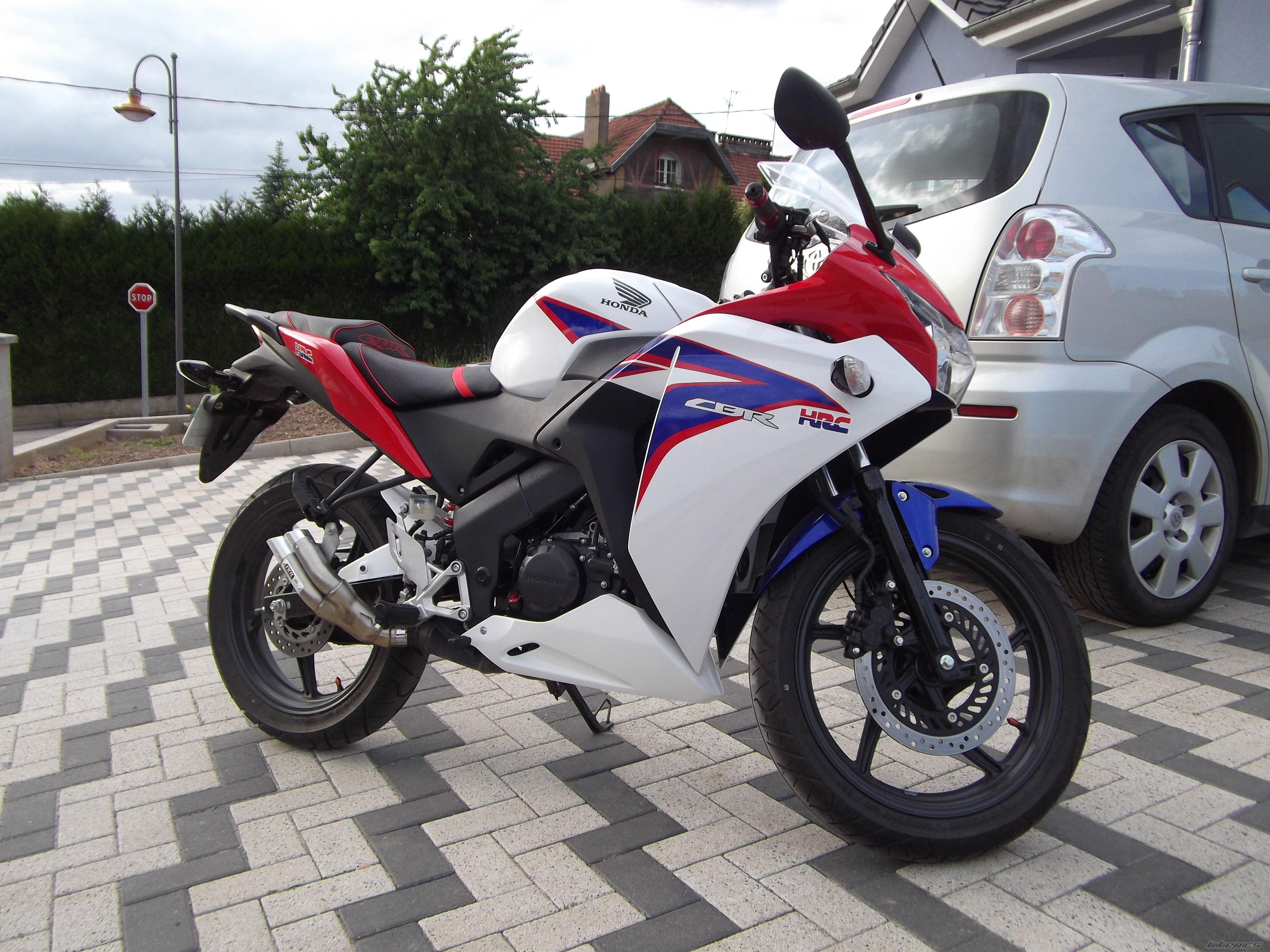 2011 HONDA CBR 125 | Picture 2214293 motorcycle photo