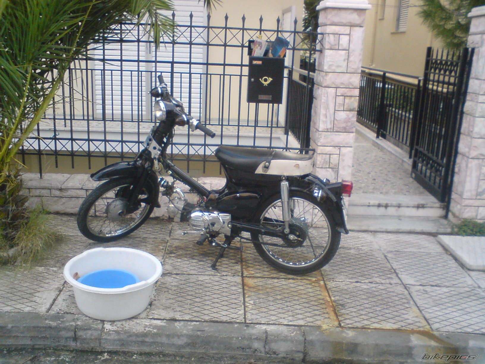 2012 HONDA C 50 | Picture 2215095 motorcycle photo