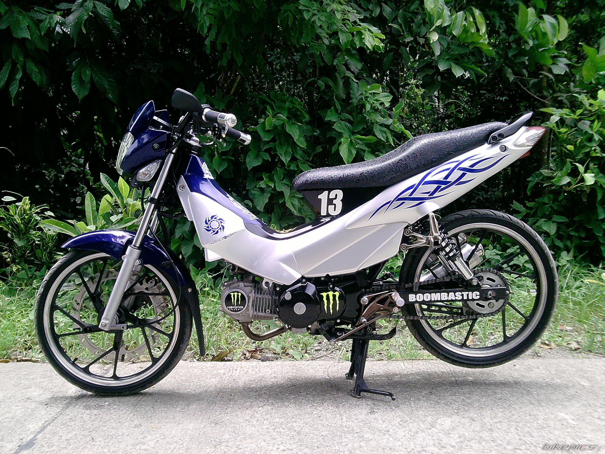 2009 HONDA XRM 125 | Picture 2215129 motorcycle photo