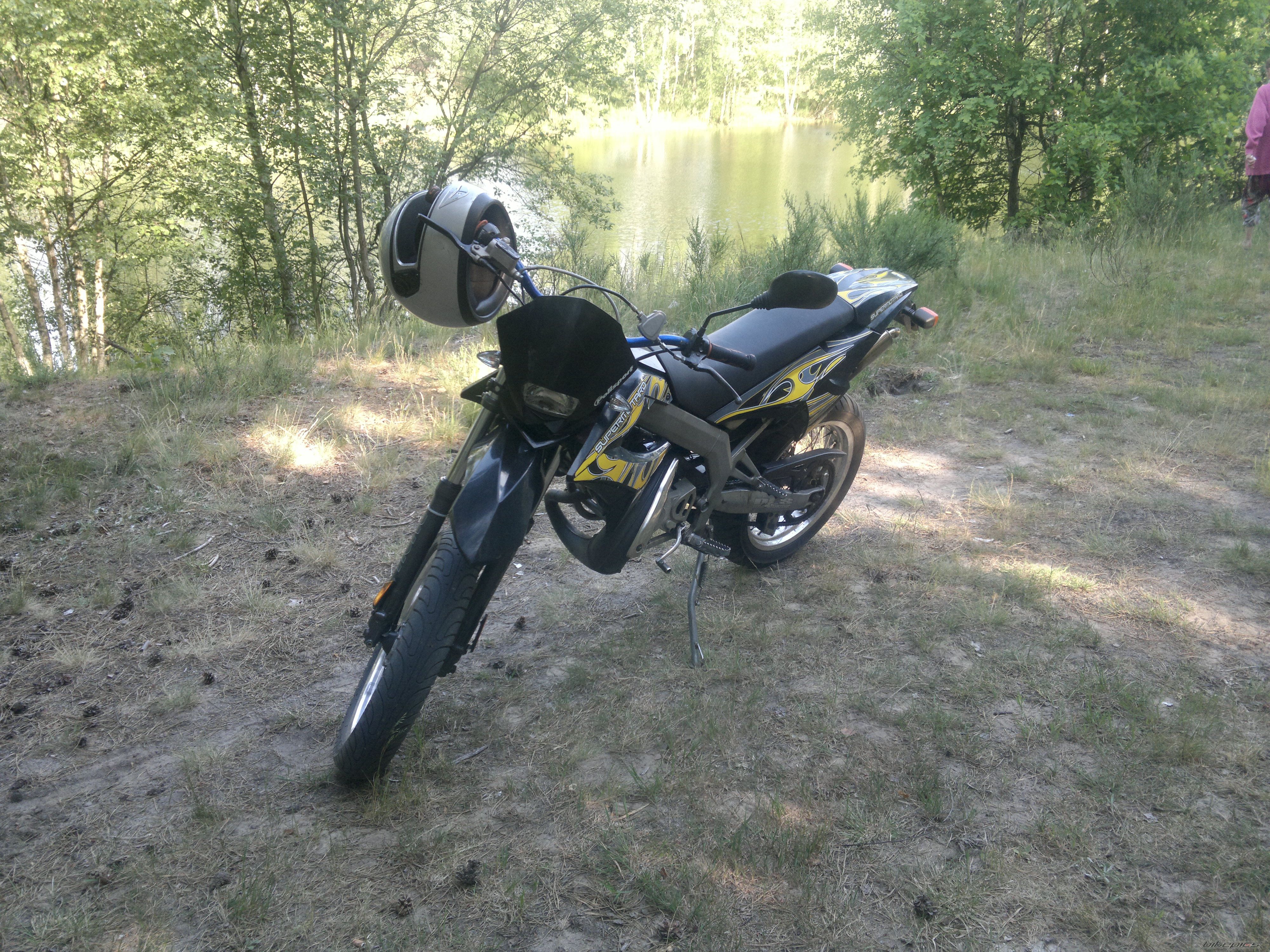 2004 DERBI SENDA SM 50 | Picture 2215984 motorcycle photo