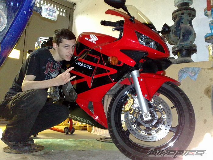 2004 HONDA CBR 600 RR | Picture 2216223 motorcycle photo
