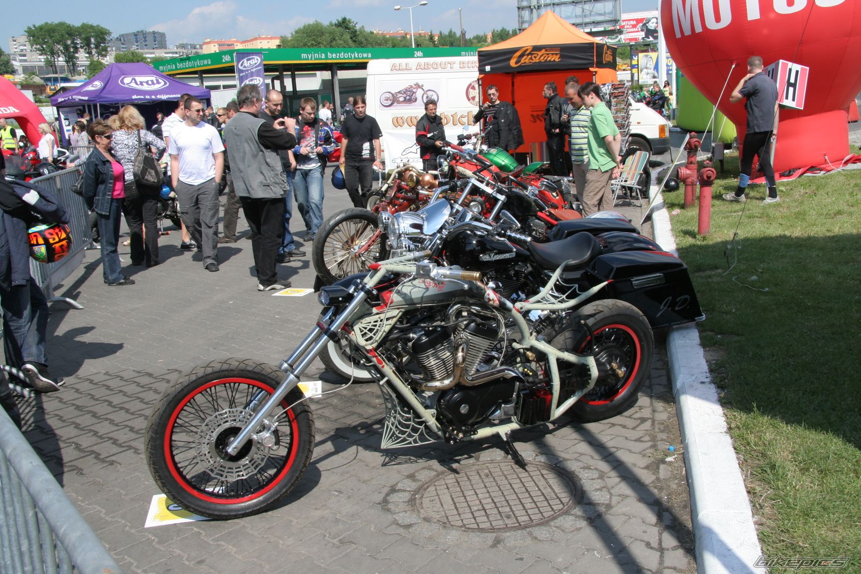 1990 SUZUKI INTRUDER 750 | Picture 2216323 motorcycle photo