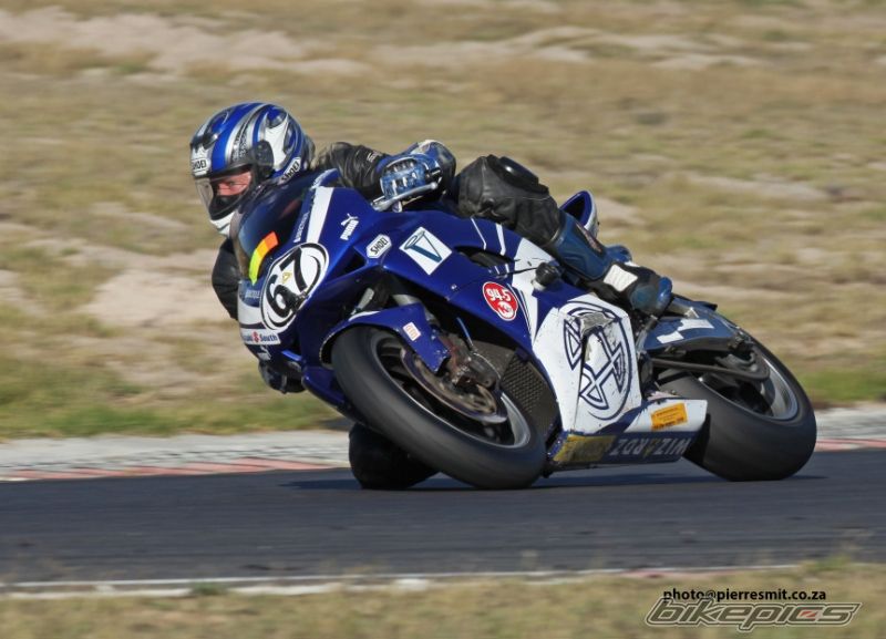 2004 HONDA CBR 1000  RR | Picture 2216467 motorcycle photo