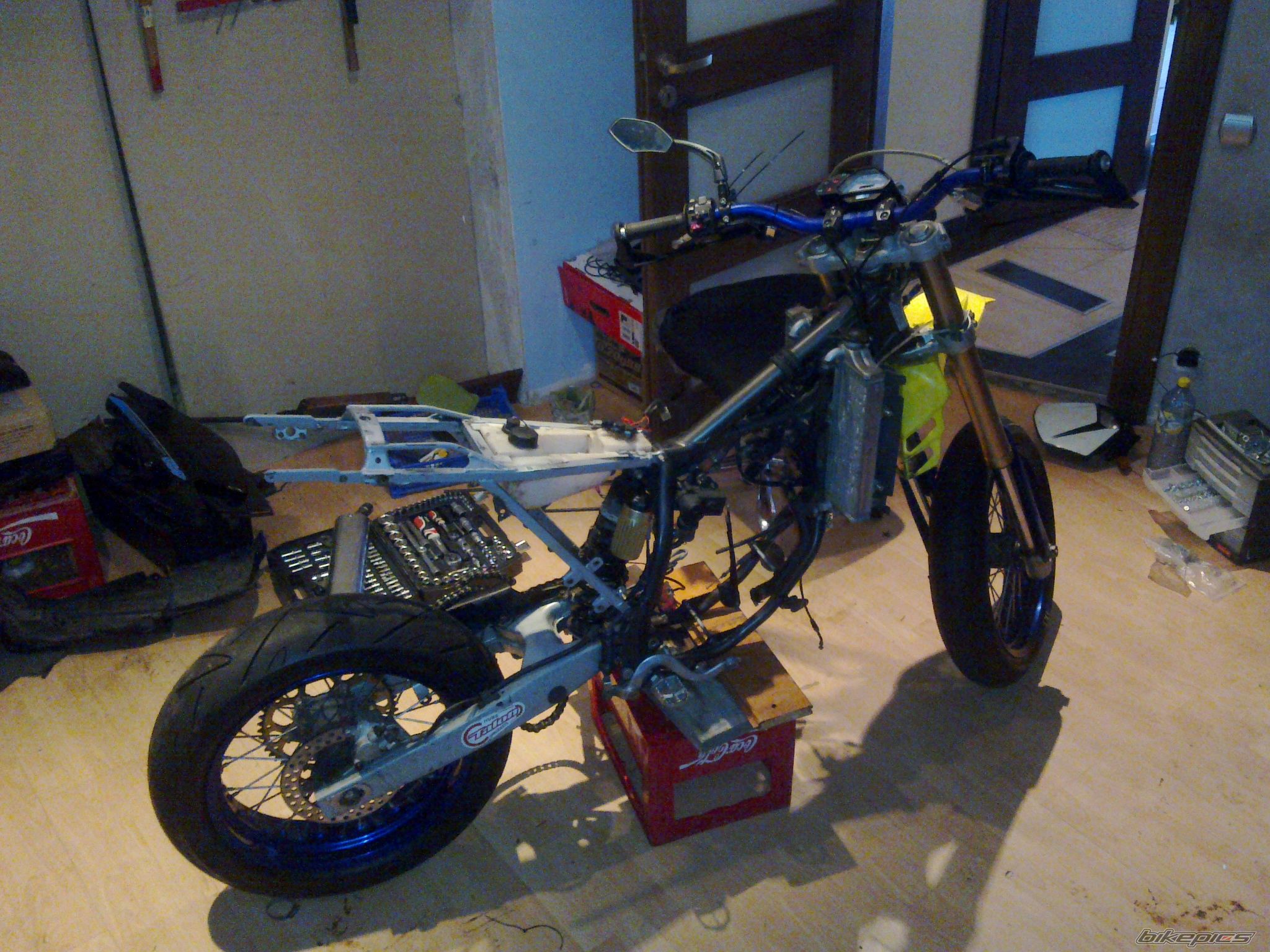 2006 HUSQVARNA SM 125 R | Picture 2216760 motorcycle photo