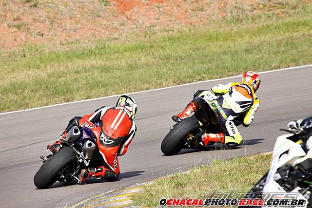 2012 YAMAHA YZF R1 | Picture 2217857 motorcycle photo