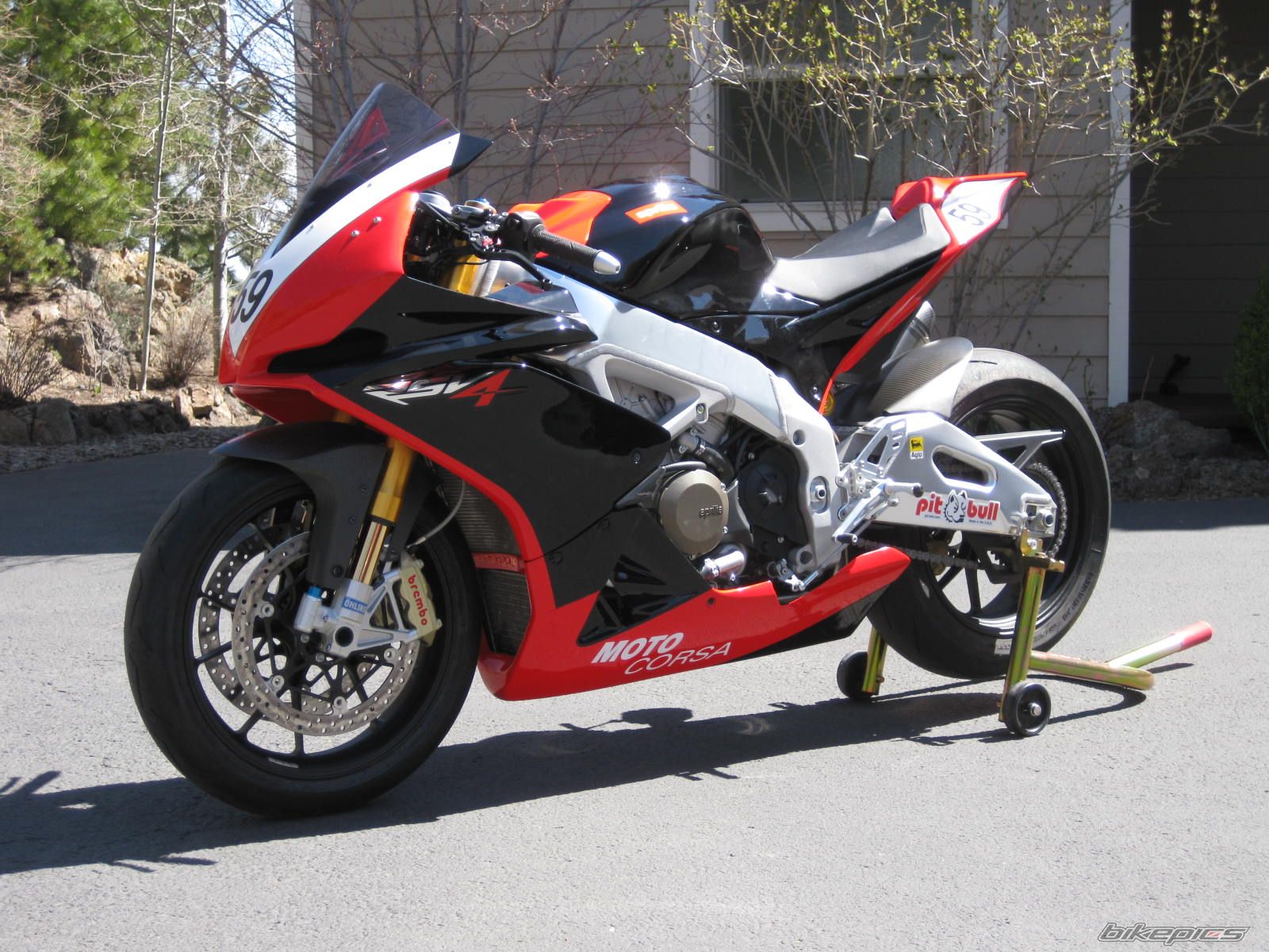 2009 APRILIA RSV4 FACTORY | Picture 2218121 motorcycle photo