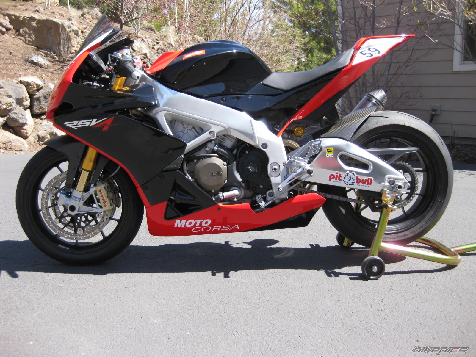 2009 APRILIA RSV4 FACTORY | Picture 2218130 motorcycle photo