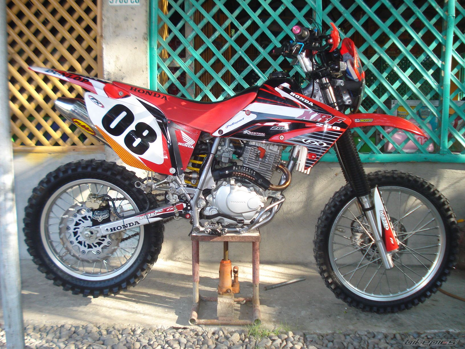2009 HONDA XR 200 | Picture 2218384 motorcycle photo