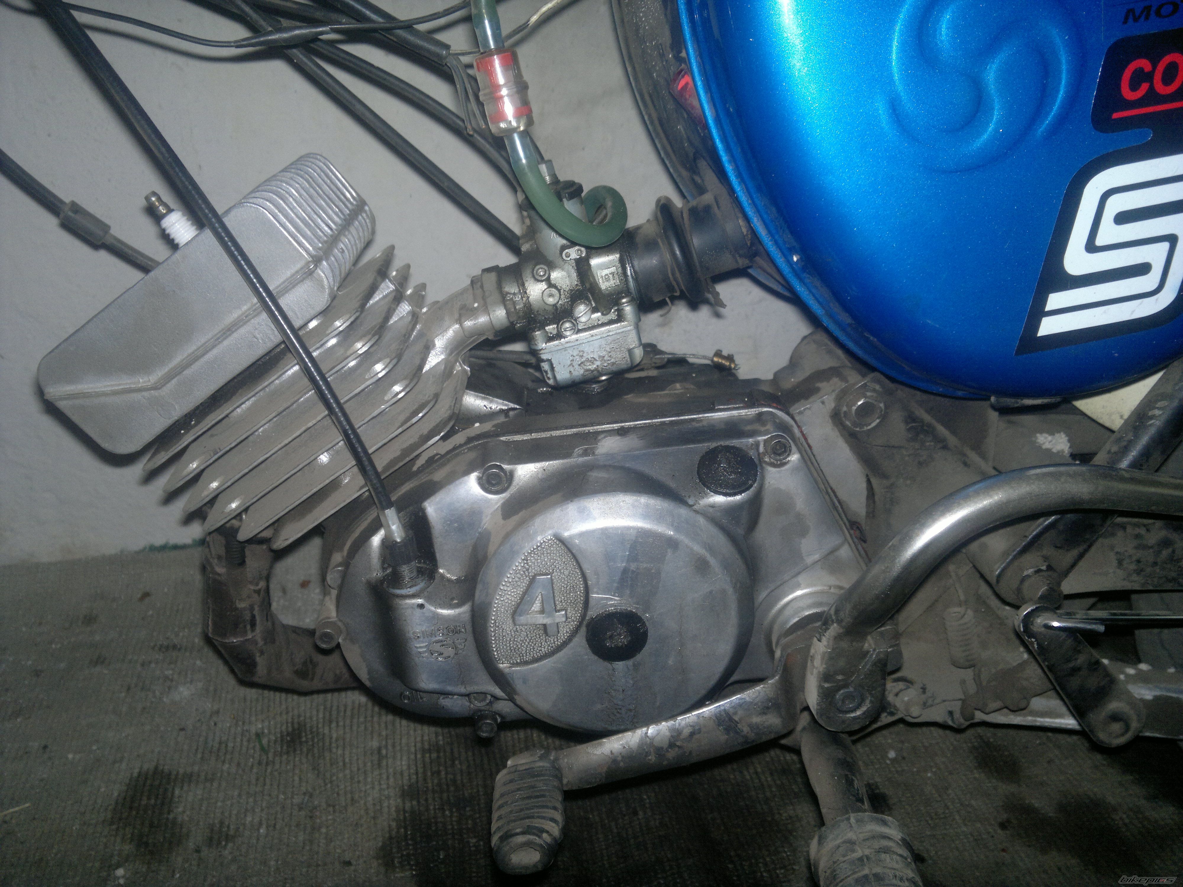 2004 DERBI SENDA SM 50 | Picture 2219071 motorcycle photo