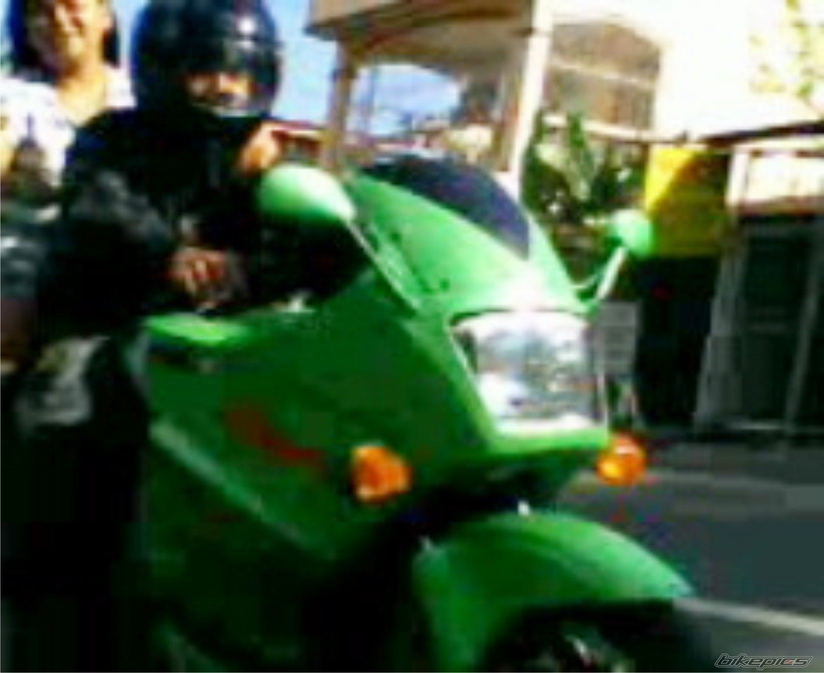 1990 KAWASAKI GPZ 400R | Picture 2219280 motorcycle photo