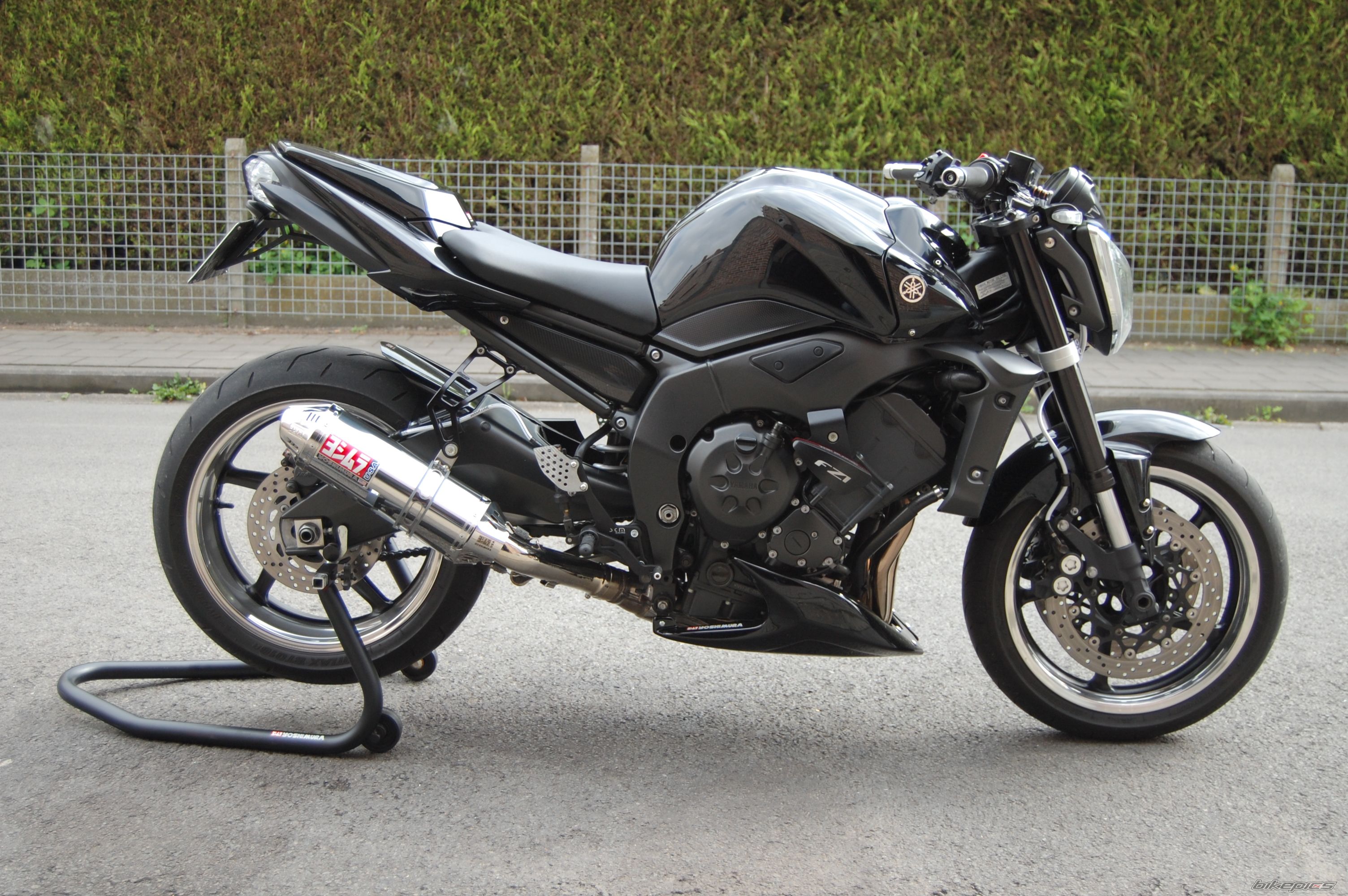 2006 YAMAHA FZ 1 | Picture 2219446 motorcycle photo