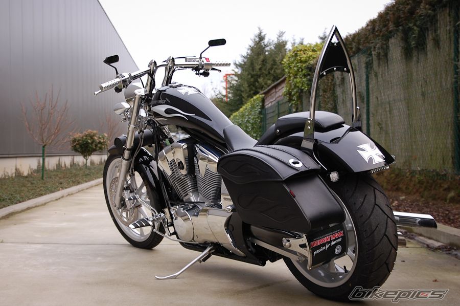 2010 HONDA VTX 1300 | Picture 2221255 motorcycle photo