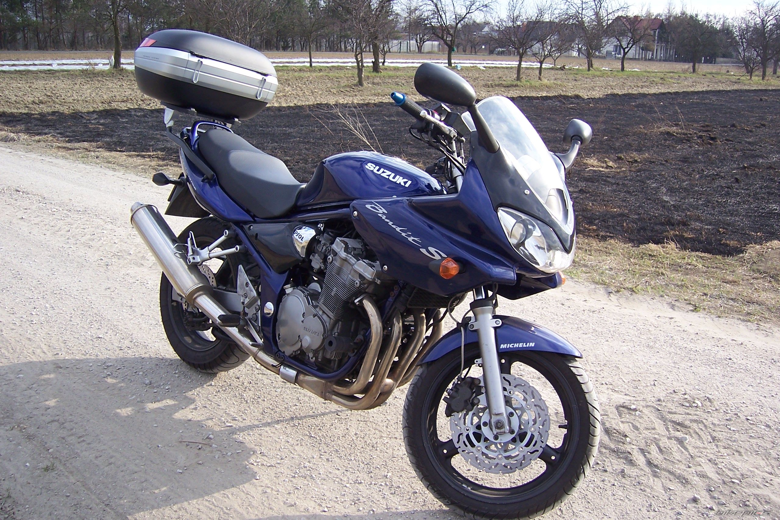 2003 SUZUKI BANDIT 600S | Picture 2221425 motorcycle photo