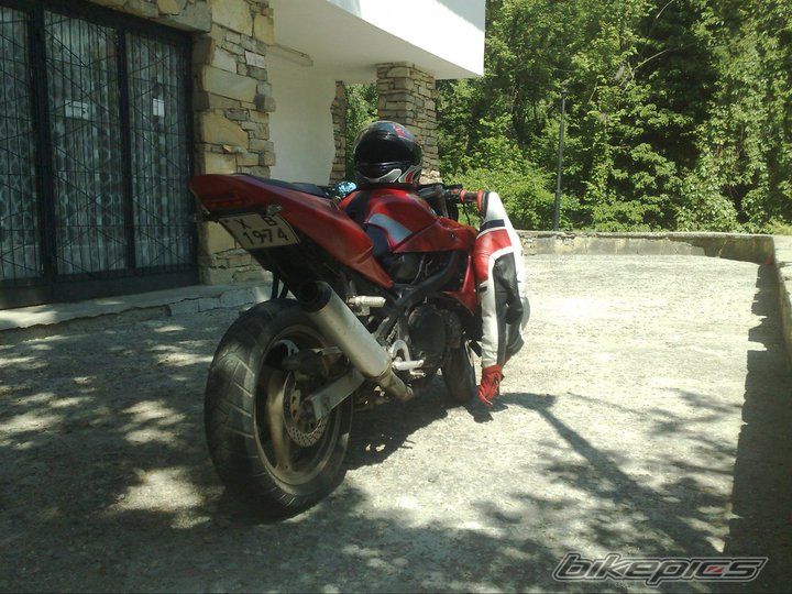 1995 SUZUKI GSX 600 F | Picture 2221559 motorcycle photo