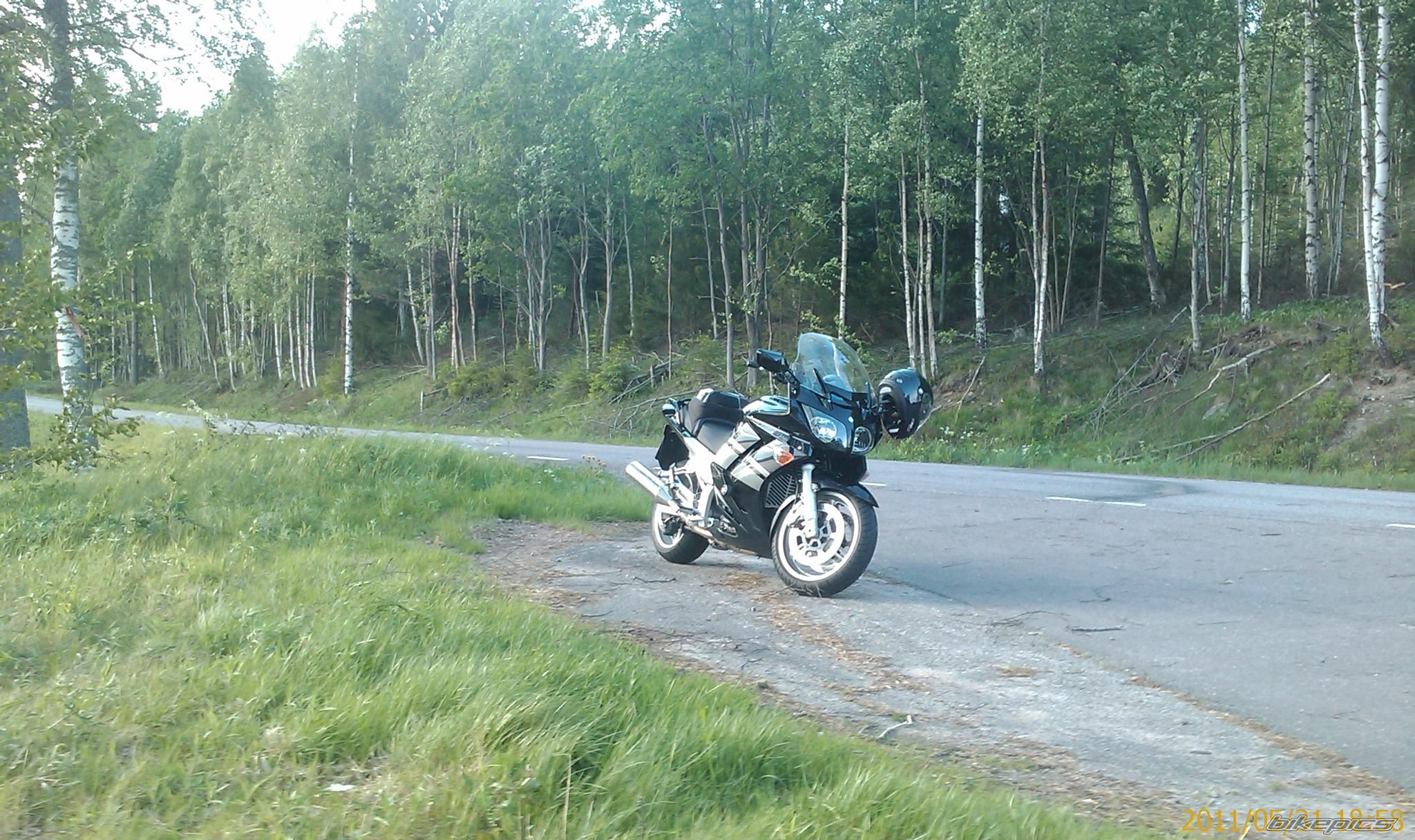 2008 YAMAHA FJR 1300 | Picture 2221743 motorcycle photo