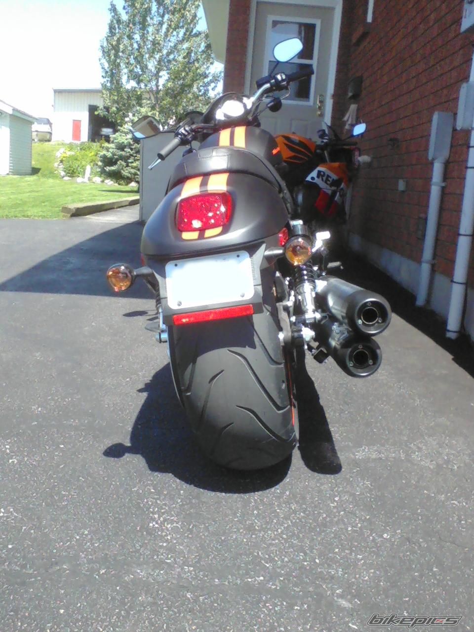 2011 HARLEY DAVIDSON VRSCDX NIGHTROD SPECIAL | Picture 2223340 motorcycle photo