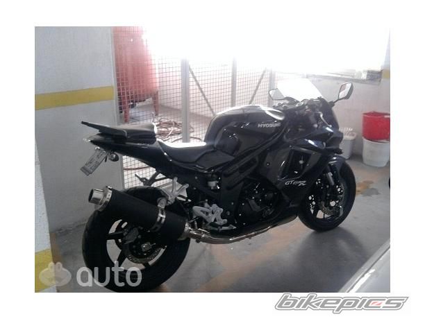 2010 HYOSUNG GT 650R | Picture 2226628 motorcycle photo