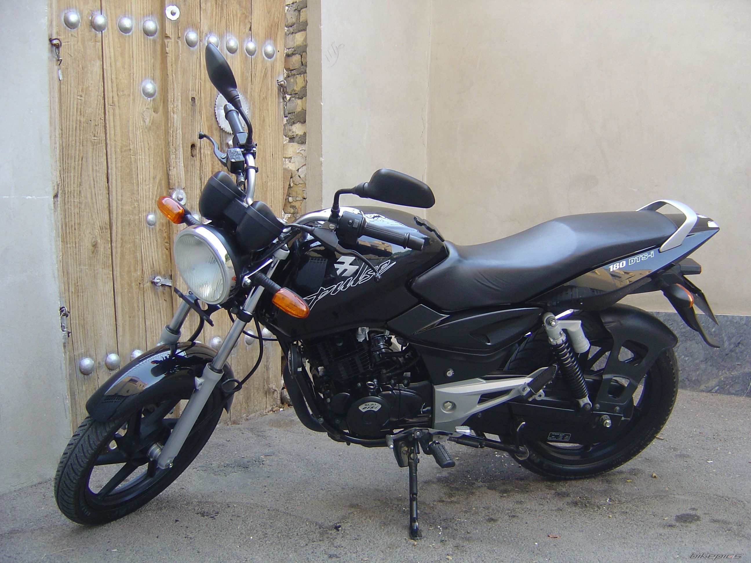 2011 BAJAJ PULSE 180CC | Picture 2228191 motorcycle photo