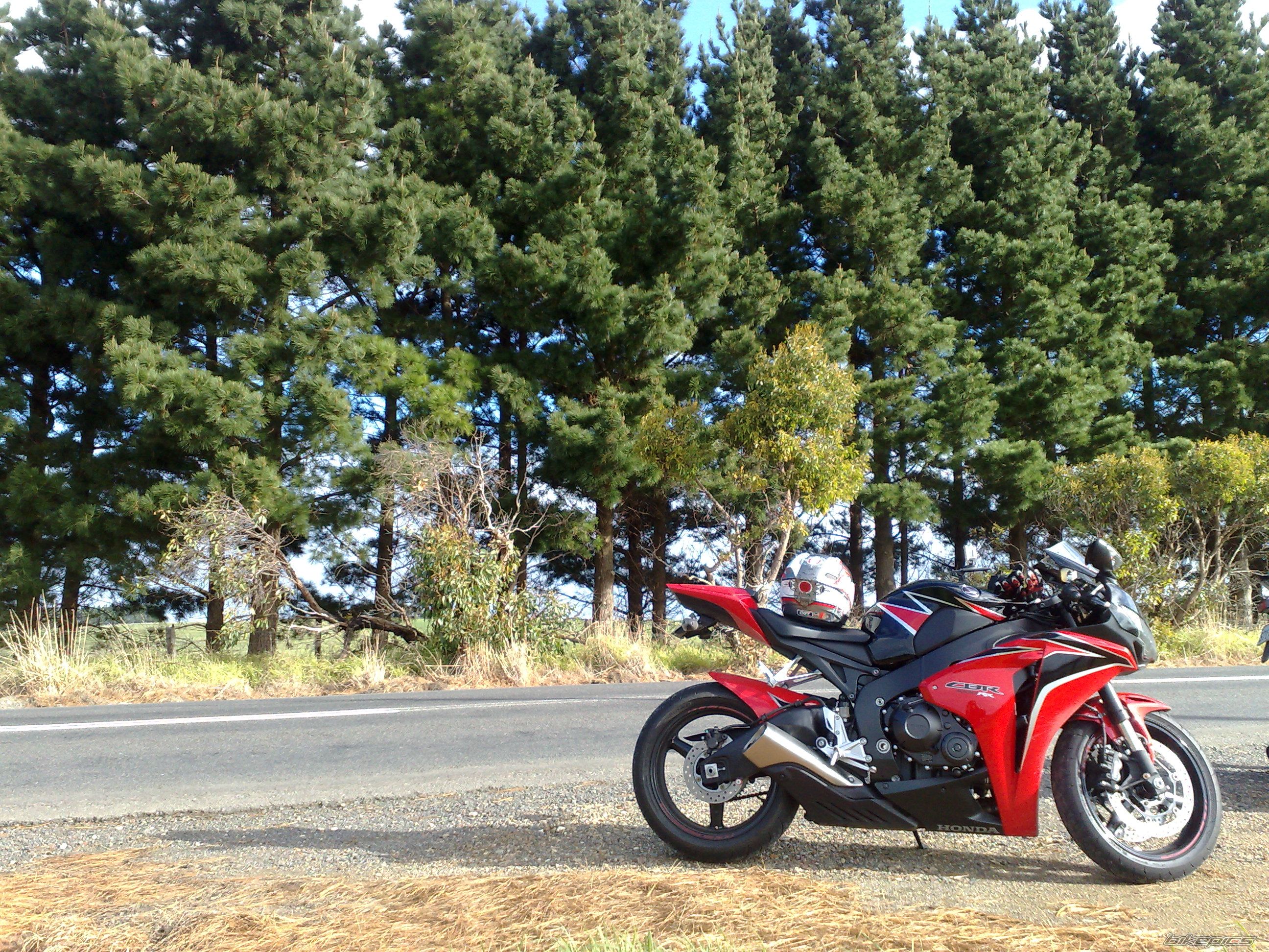 2010 HONDA CBR 1000  RR | Picture 2229129 motorcycle photo