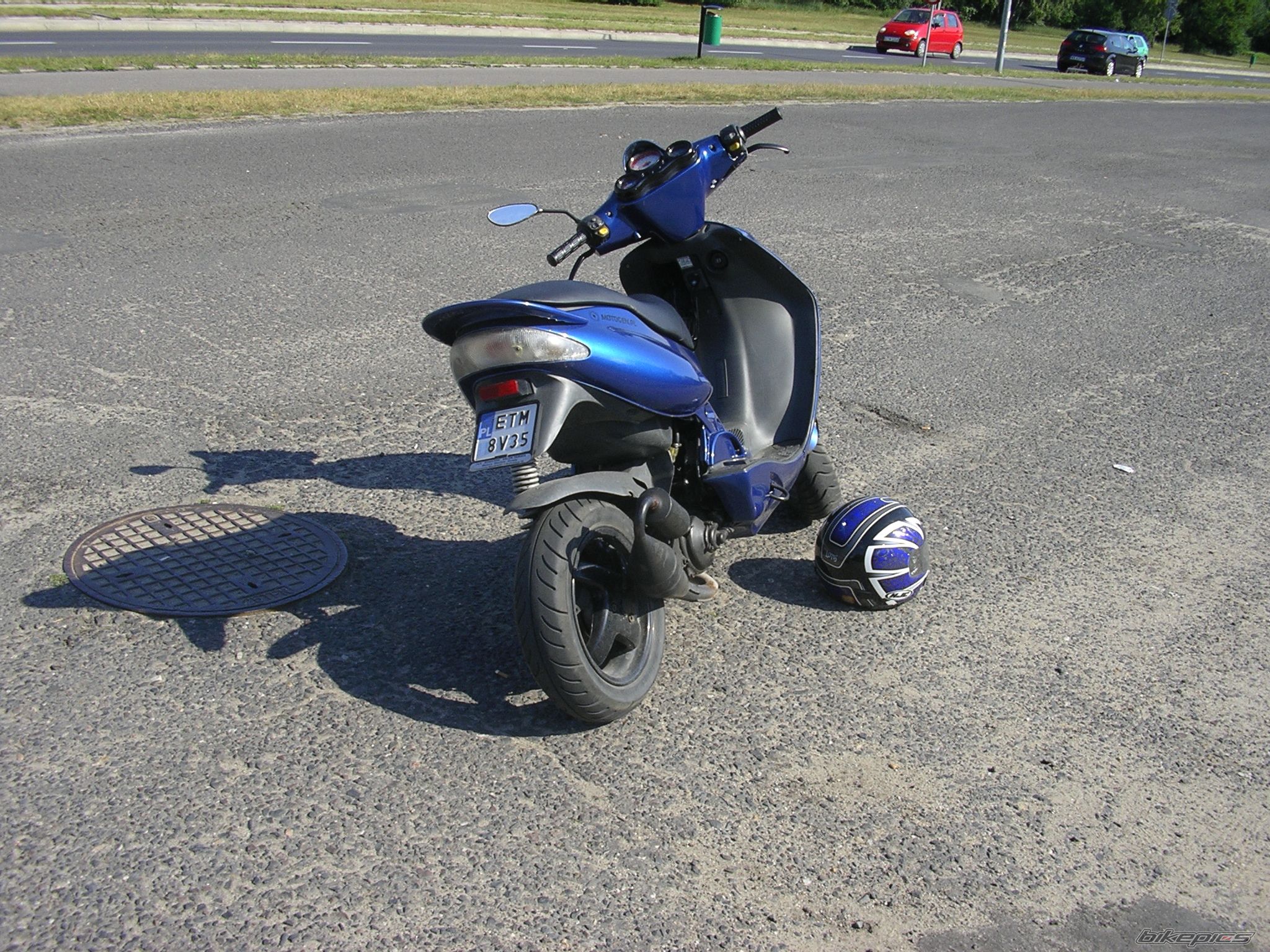 2001 MALAGUTI FIREFOX 50 F15 | Picture 2229499 motorcycle photo