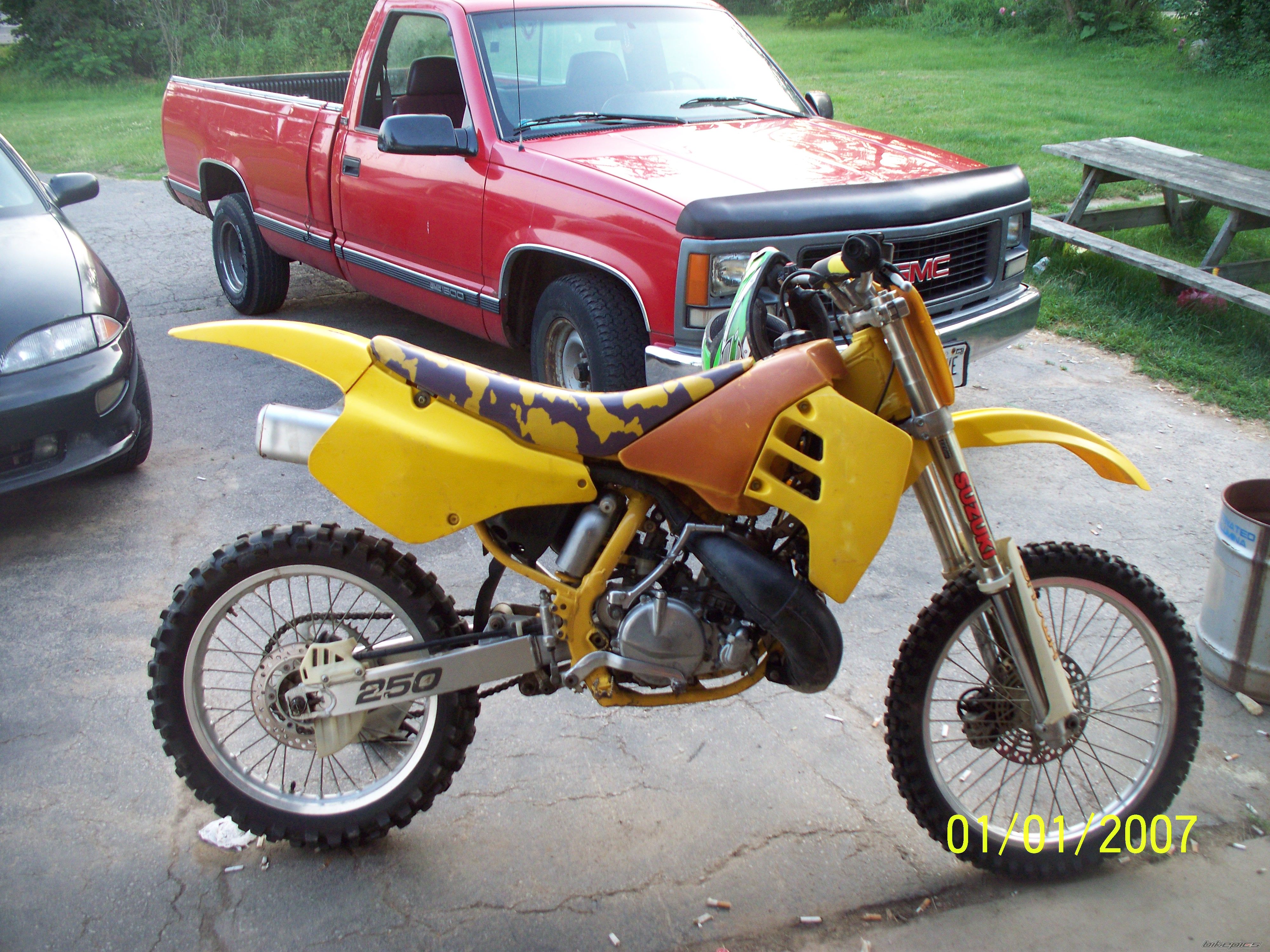 1992 SUZUKI RM 250 | Picture 2230421 motorcycle photo