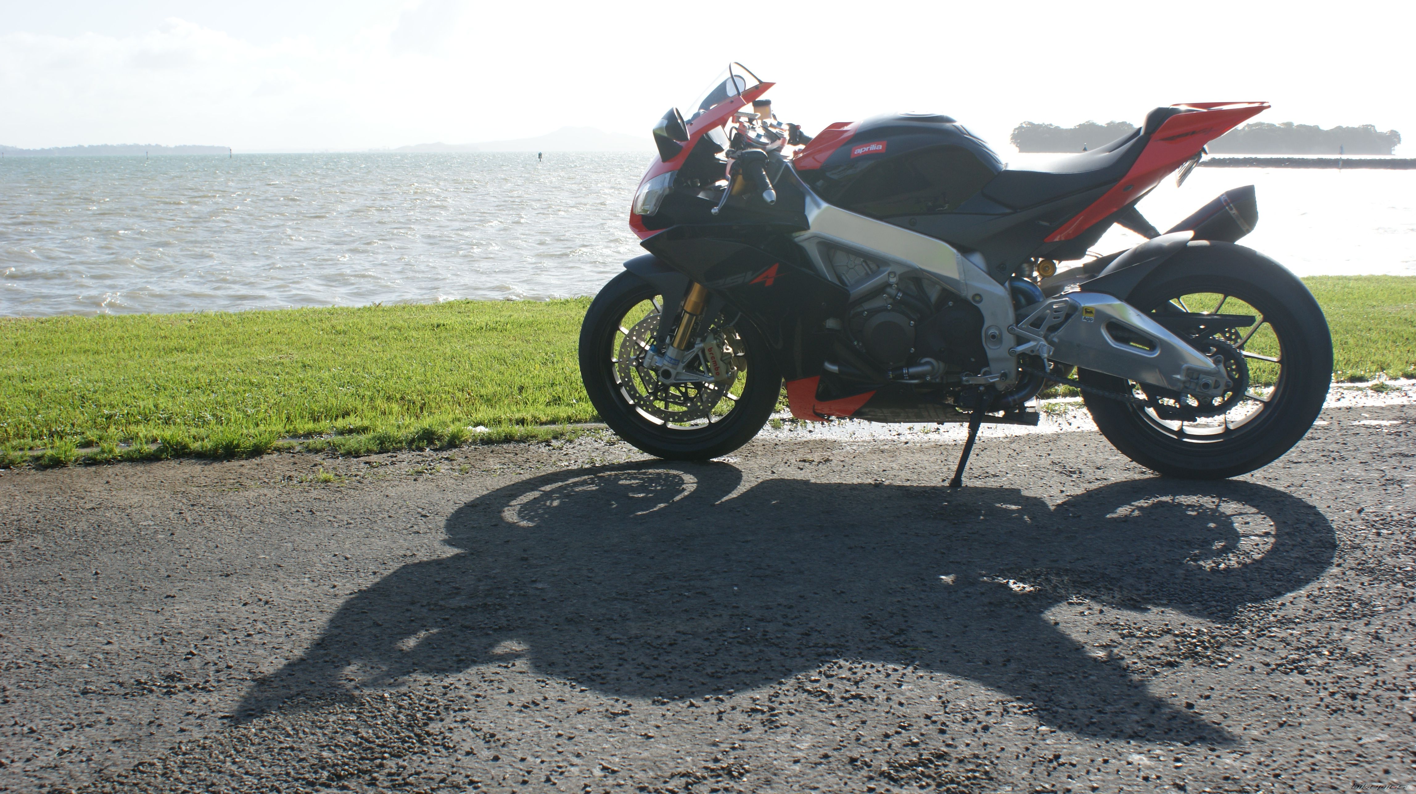 2009 APRILIA RSV4 | Picture 2232218 motorcycle photo