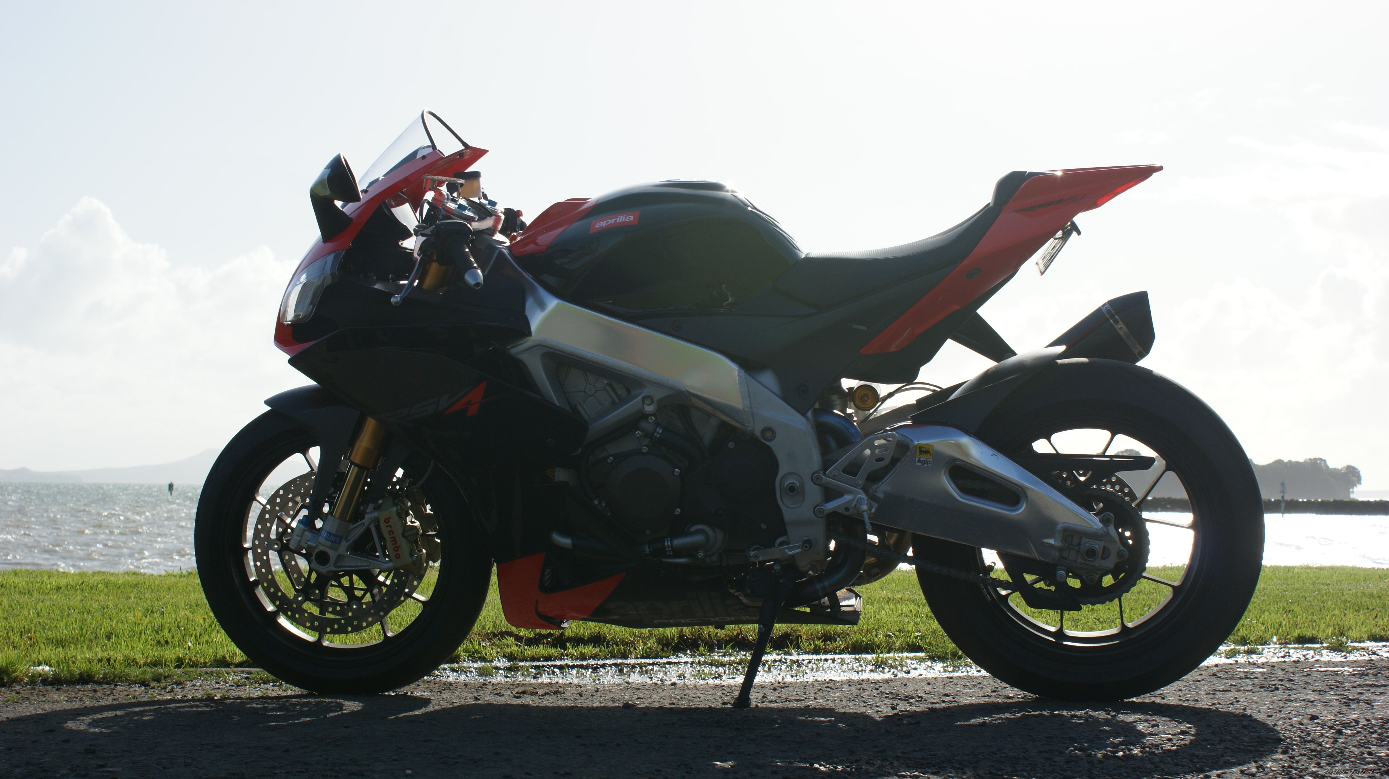 2009 APRILIA RSV4 | Picture 2232223 motorcycle photo