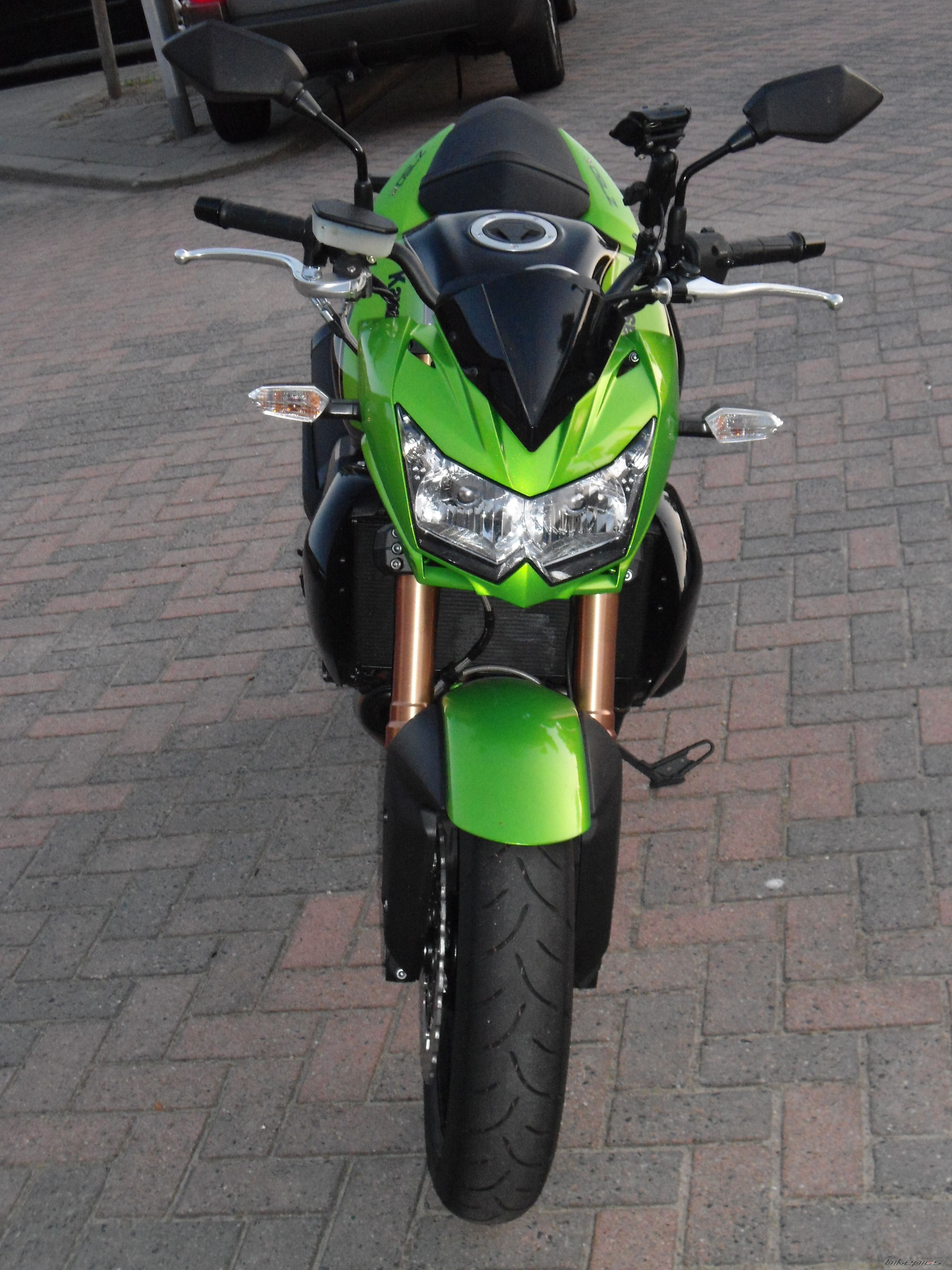 2011 KAWASAKI Z 750 R | Picture 2233460 motorcycle photo
