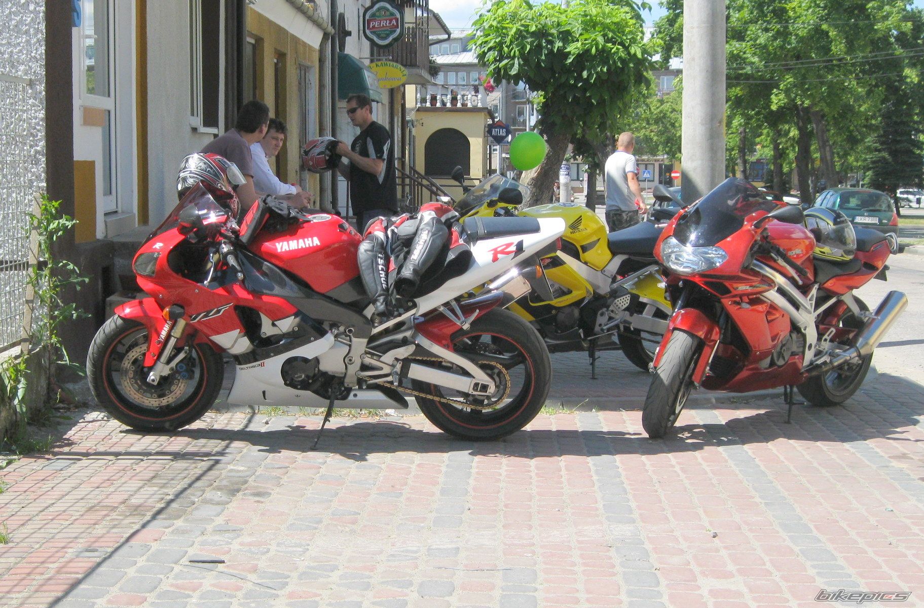 2000 YAMAHA YZF R1 | Picture 2233973 motorcycle photo