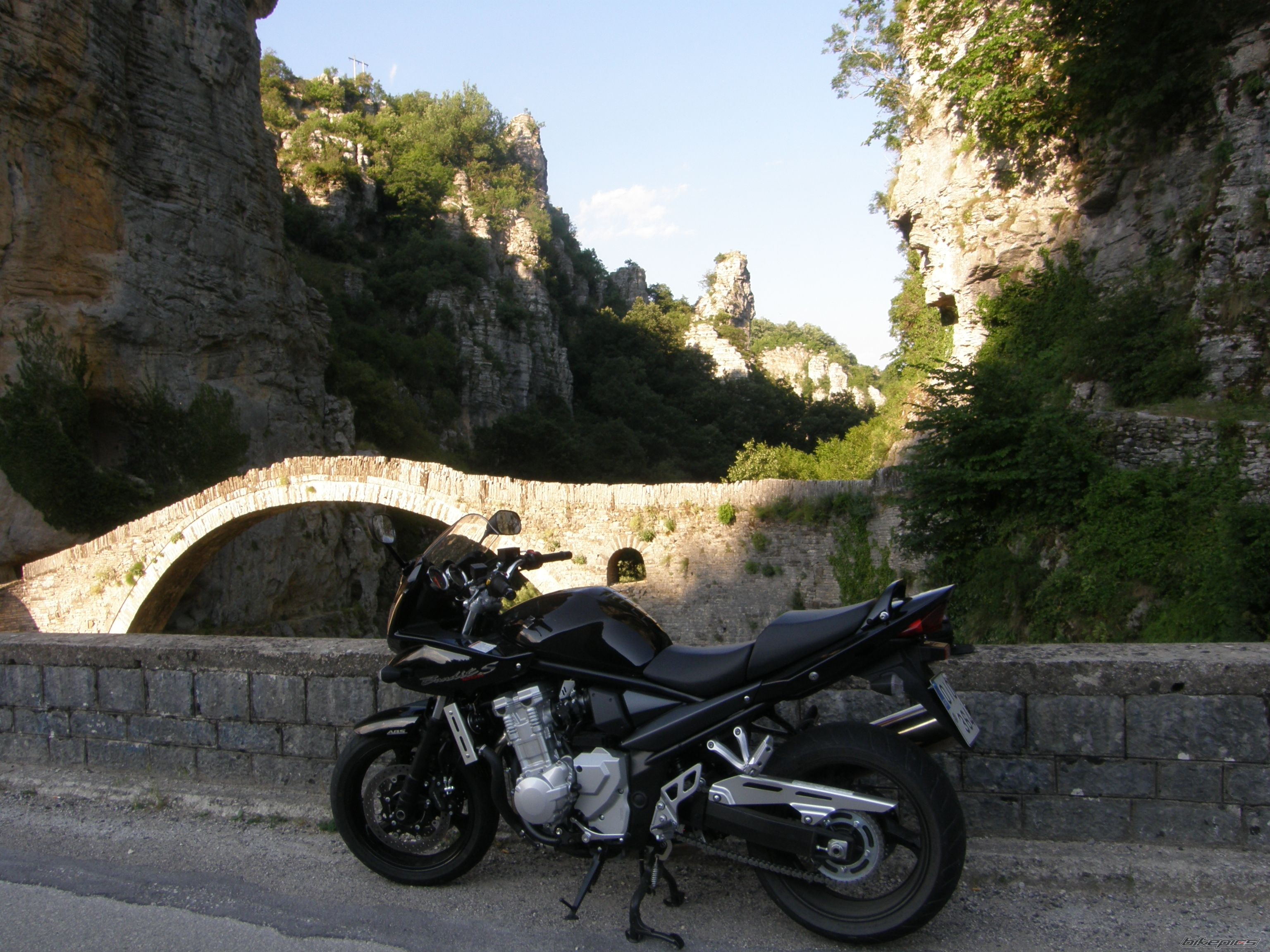 2009 SUZUKI BANDIT 1250S | Picture 2236087 motorcycle photo