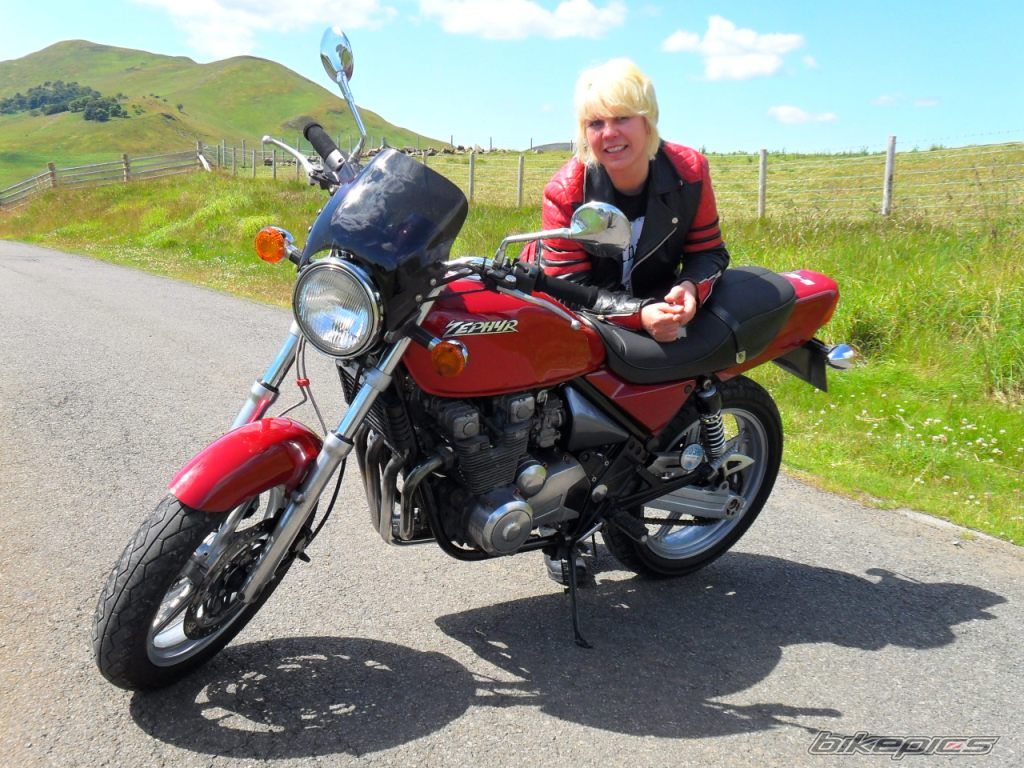 1992 KAWASAKI ZEPHYR 550 | Picture 2236294 motorcycle photo