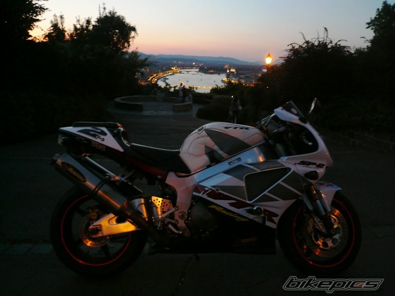 2003 HONDA VTR 1000 SP2 | Picture 2236639 motorcycle photo
