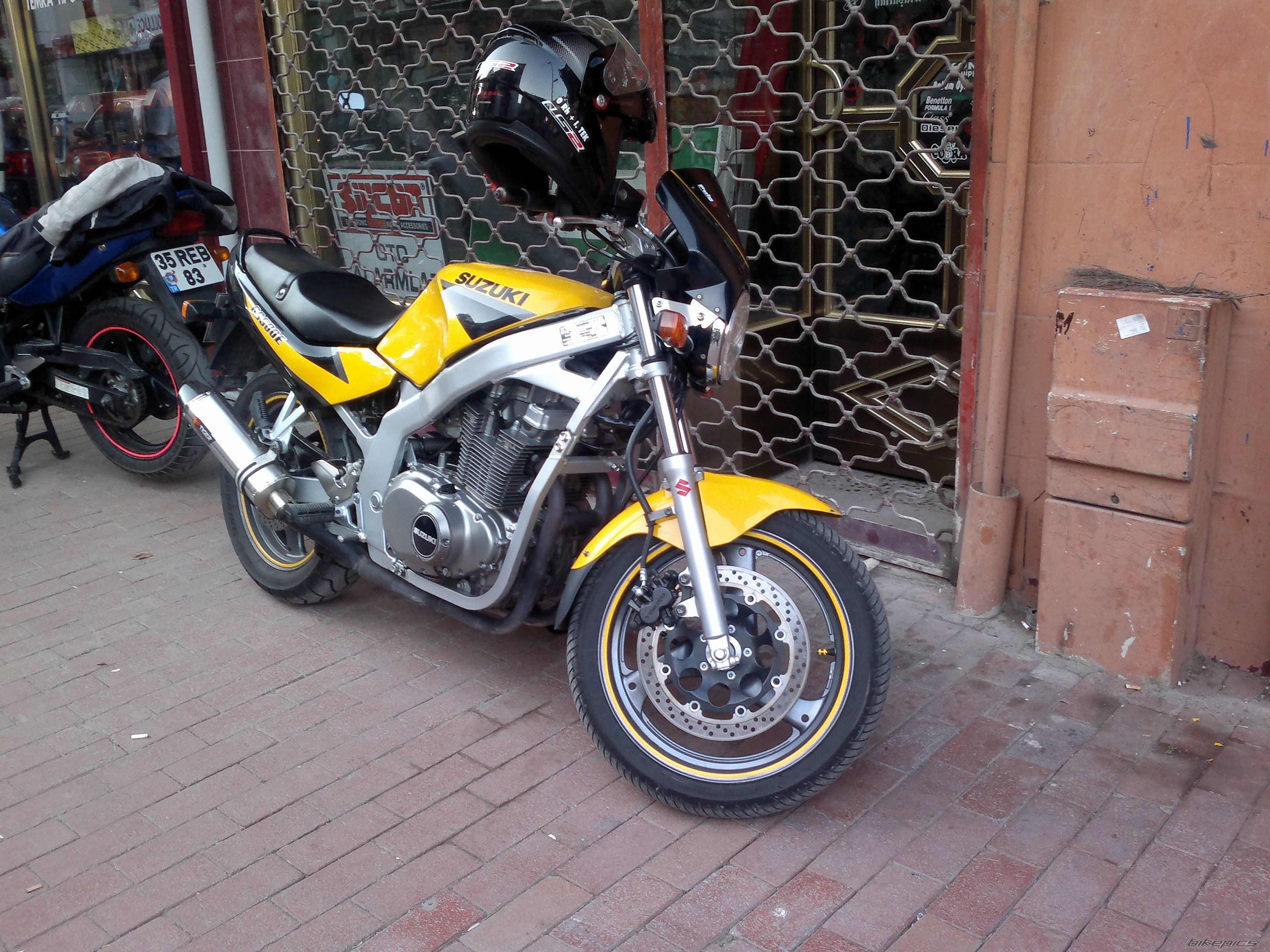 2009 SUZUKI GS 500 | Picture 2237209 motorcycle photo